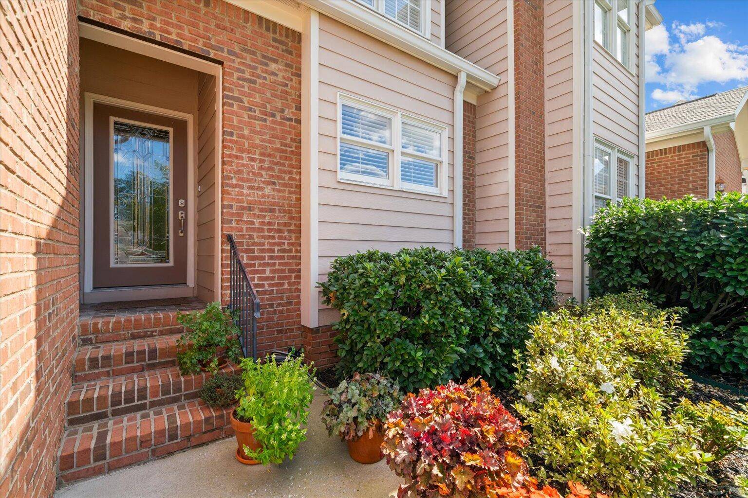 Chattanooga, TN 37421,2528 Saint Lucie CT