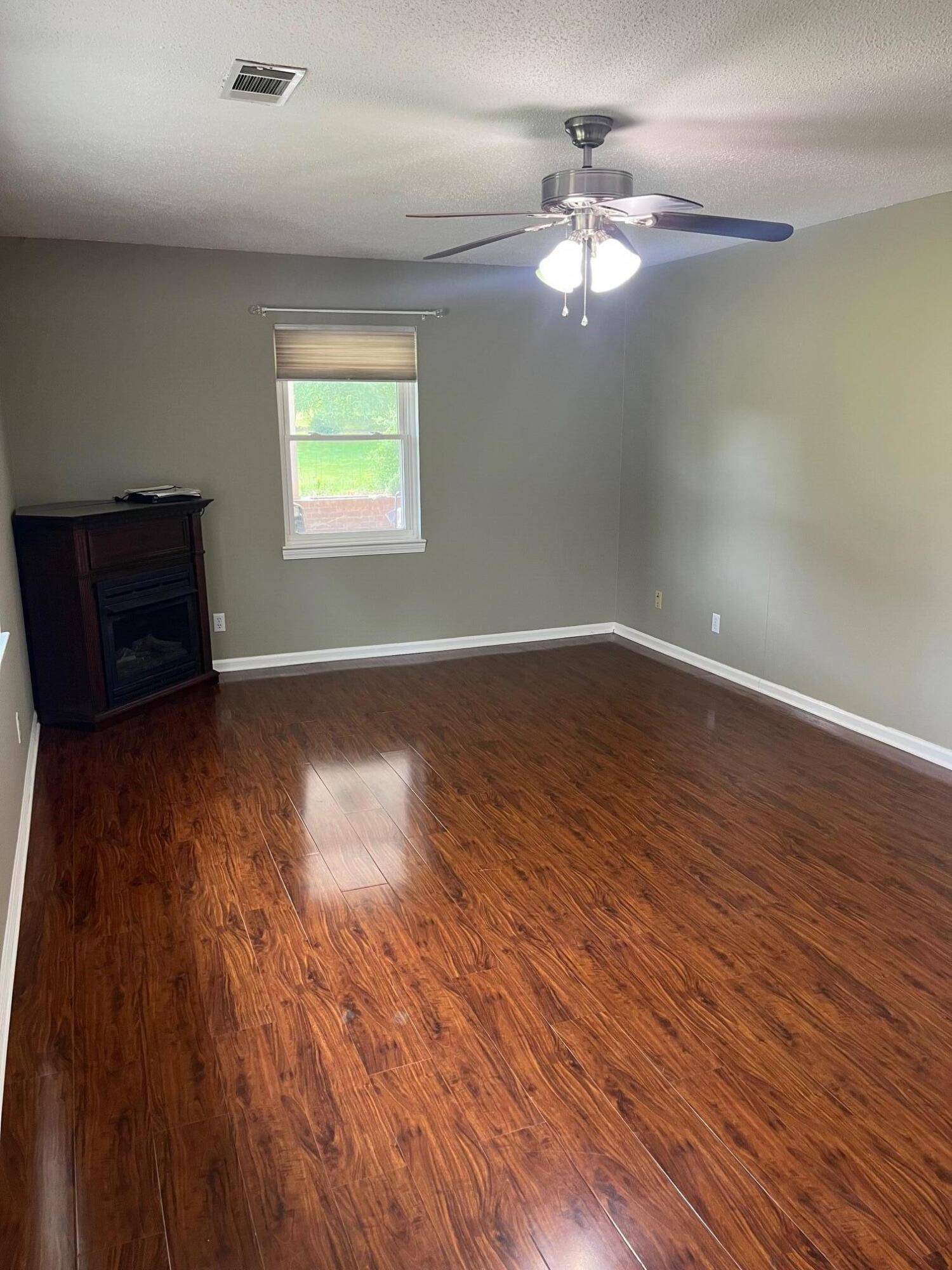 Cohutta, GA 30710,4510 Bluffwood WAY