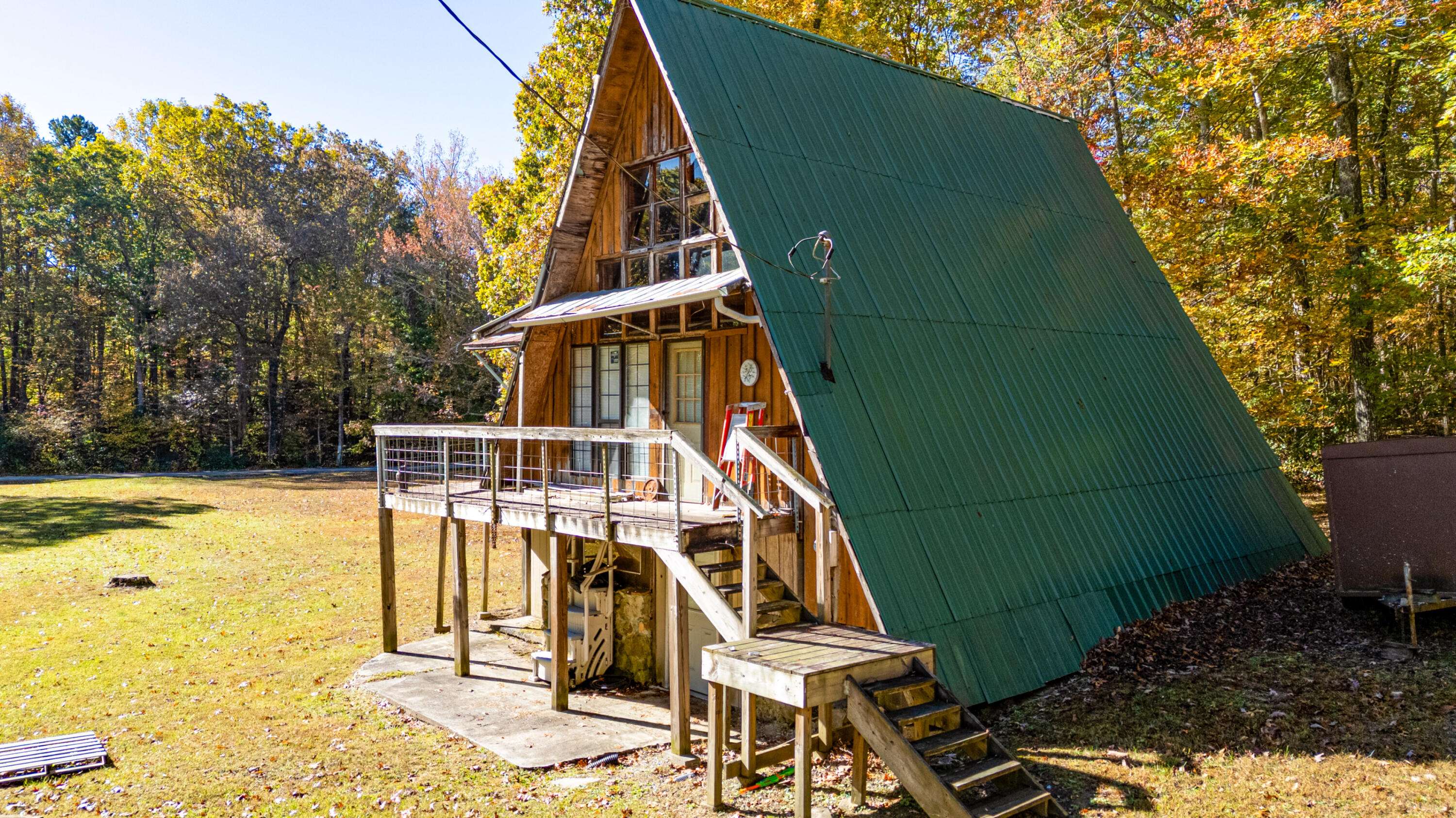 Rising Fawn, GA 30738,440 Durham RD