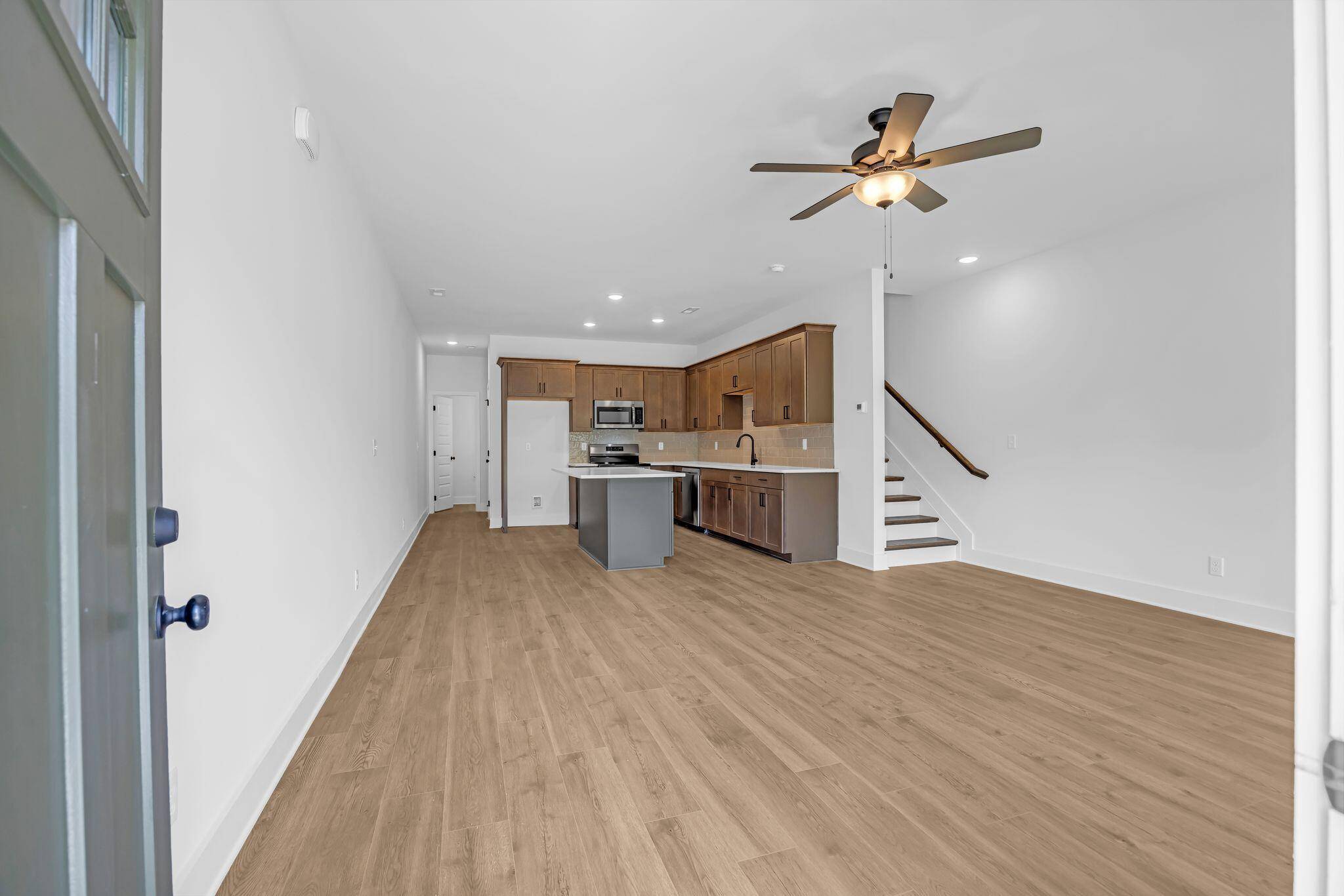 Chattanooga, TN 37404,1773 Cotton WAY