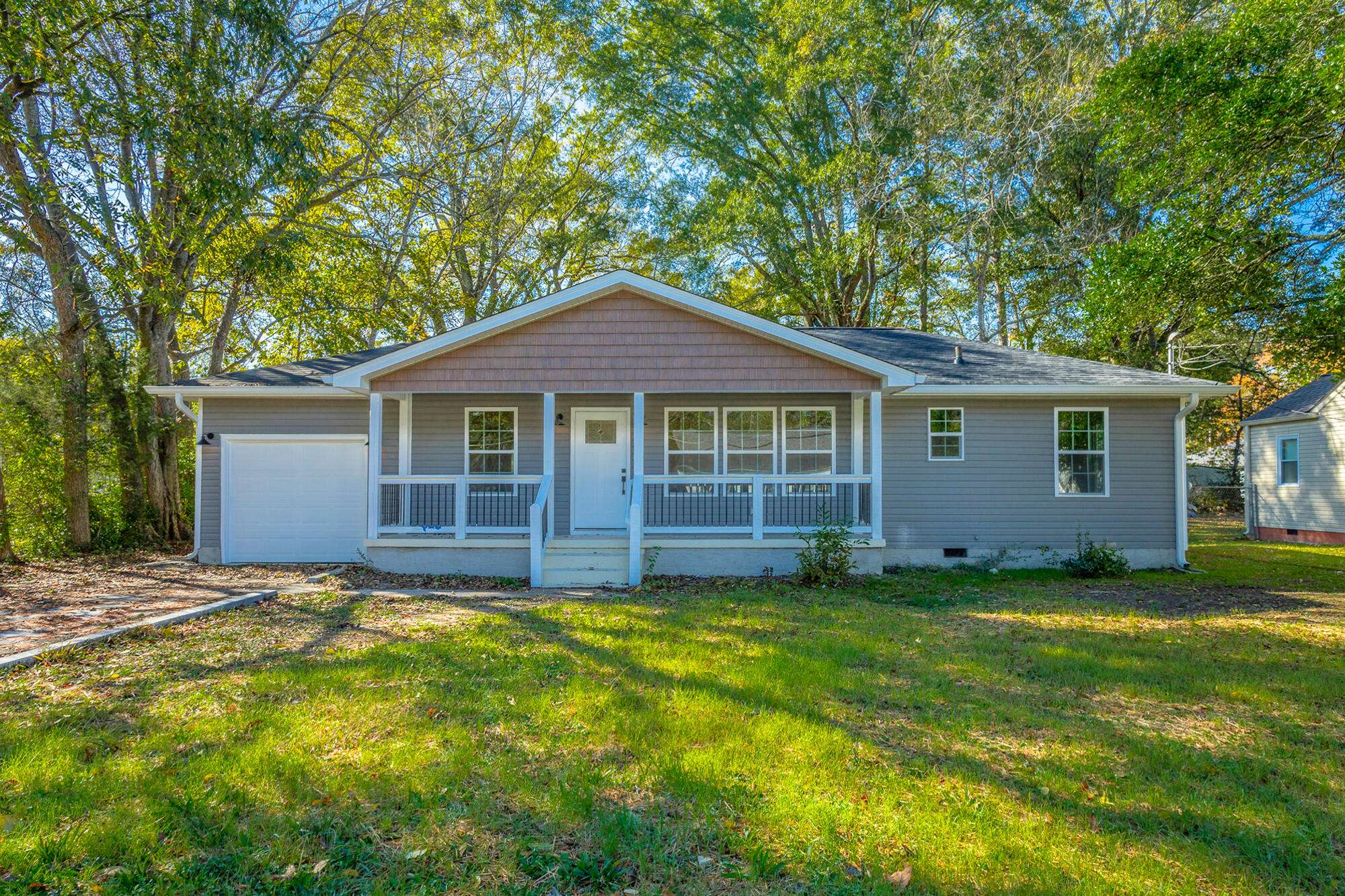 Chattanooga, TN 37411,4812 Arrowhead TRL