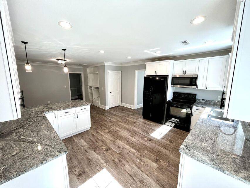 Dalton, GA 30720,708 Miller ST