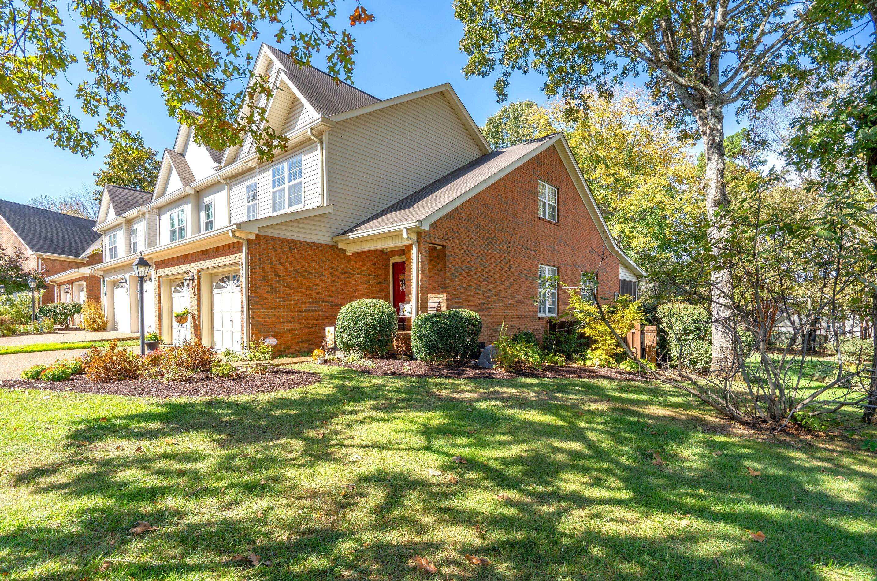 Chattanooga, TN 37421,2421 Royal Fern TRL