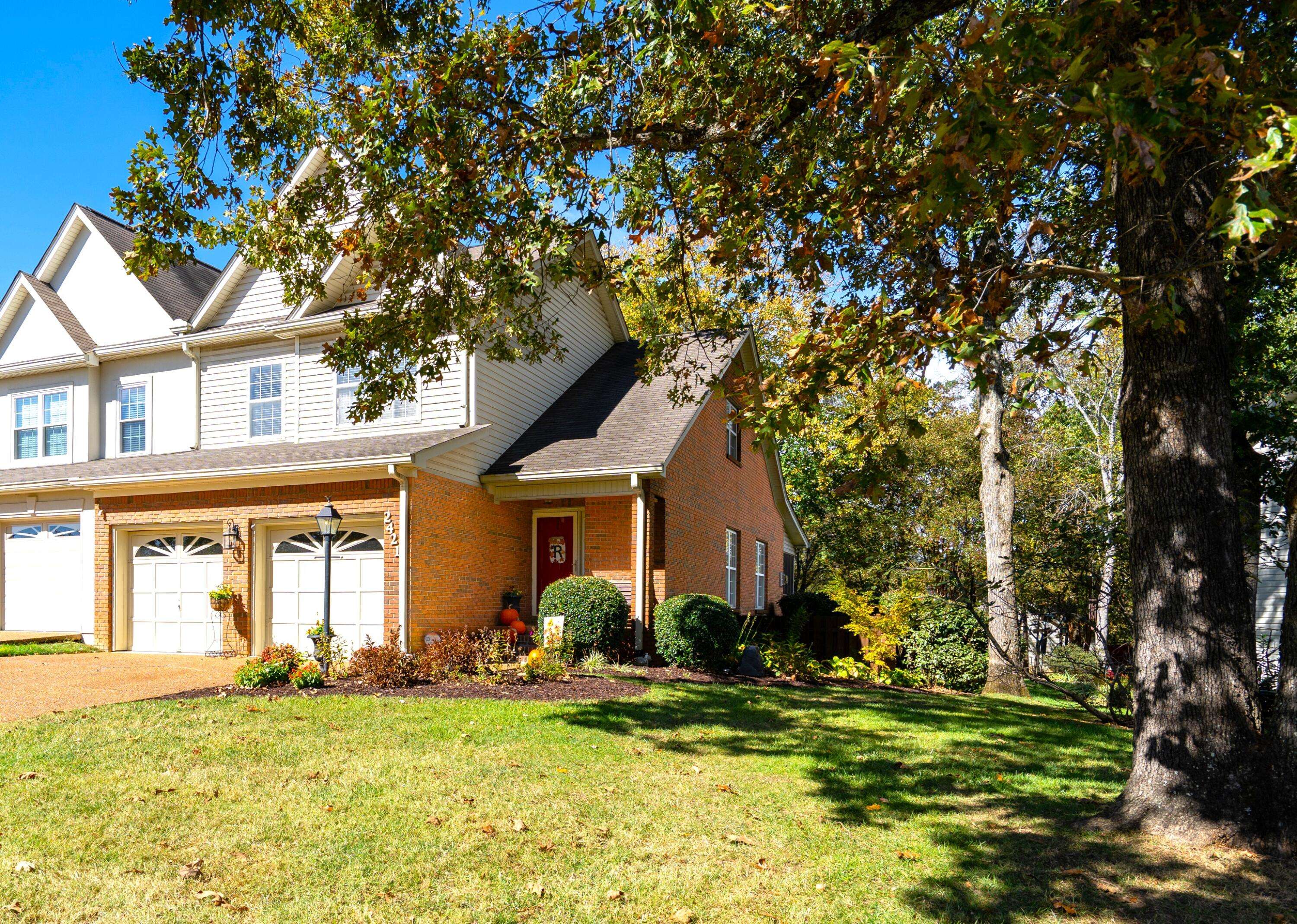 Chattanooga, TN 37421,2421 Royal Fern TRL