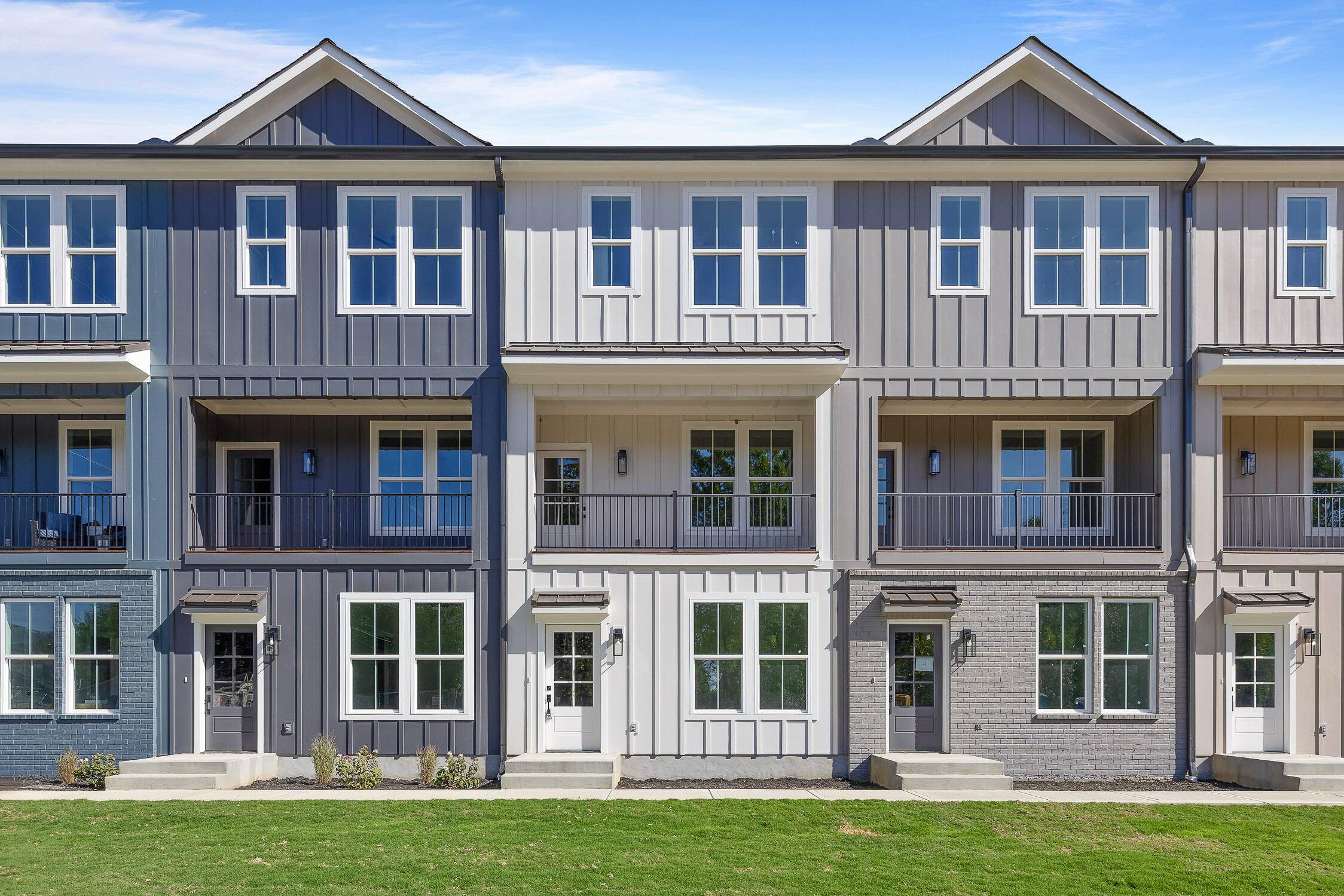 Chattanooga, TN 37404,1648 Mari CIR