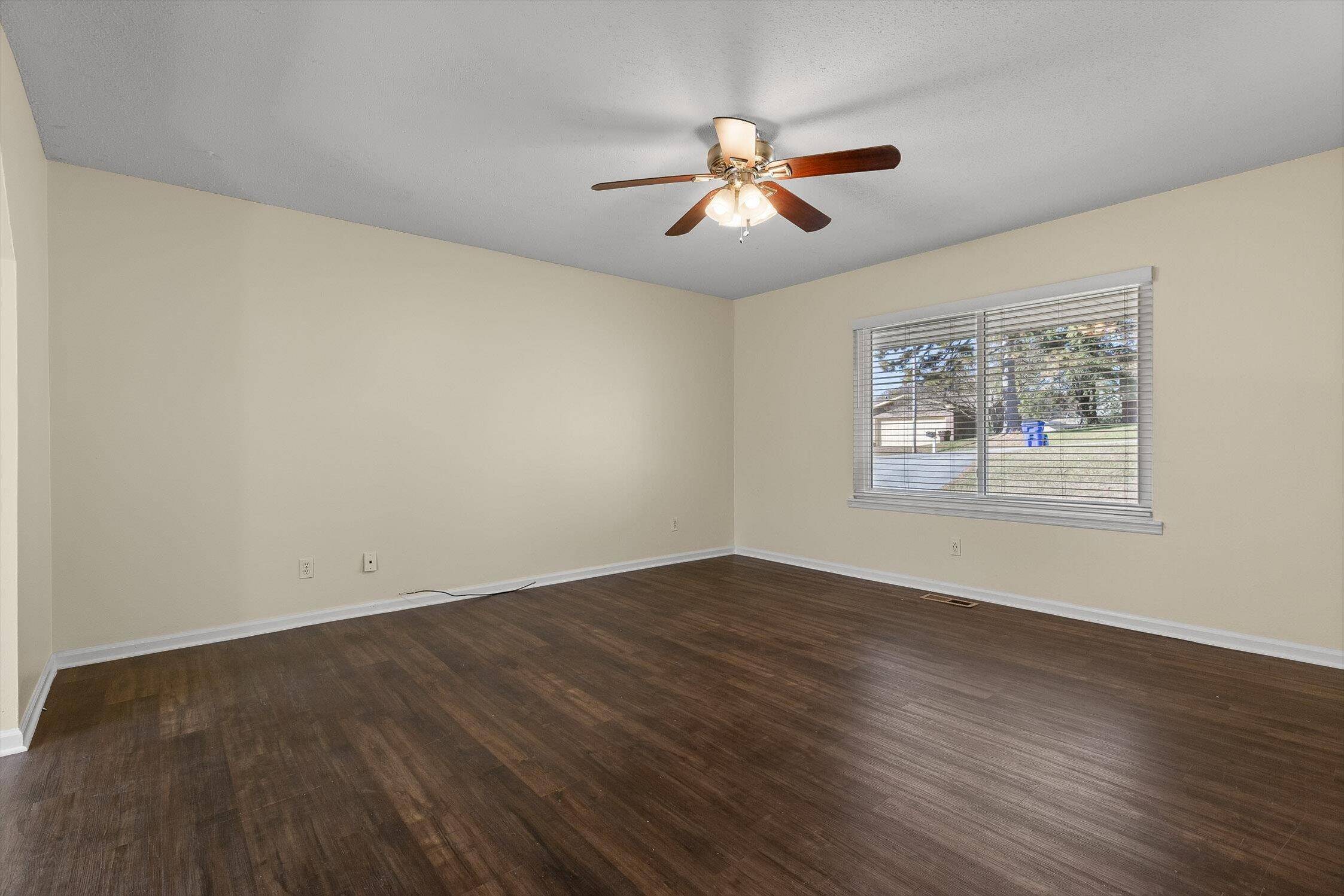 Soddy Daisy, TN 37379,9416 Thrasher TRL