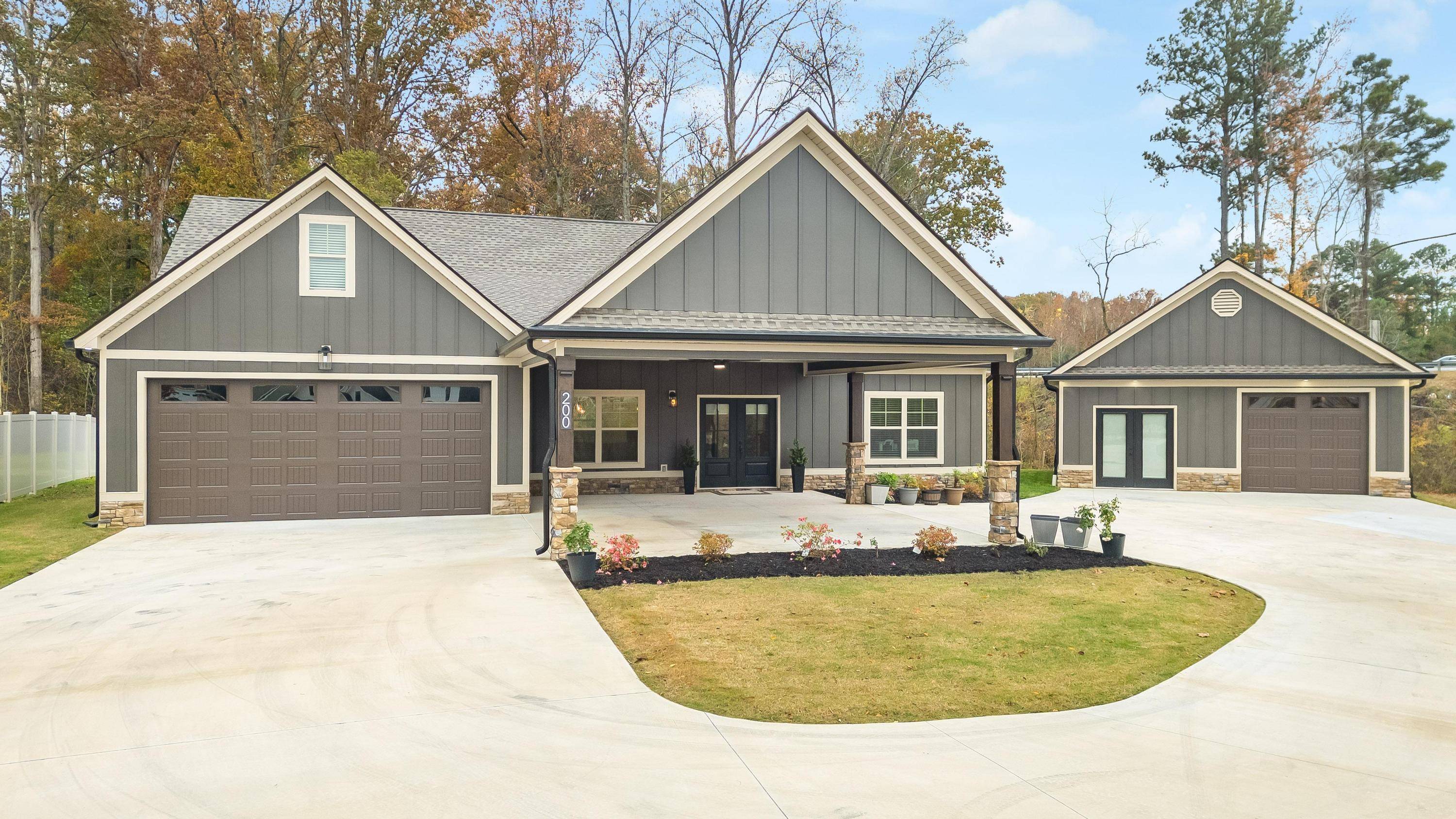 Ringgold, GA 30736,200 Bridlewood DR