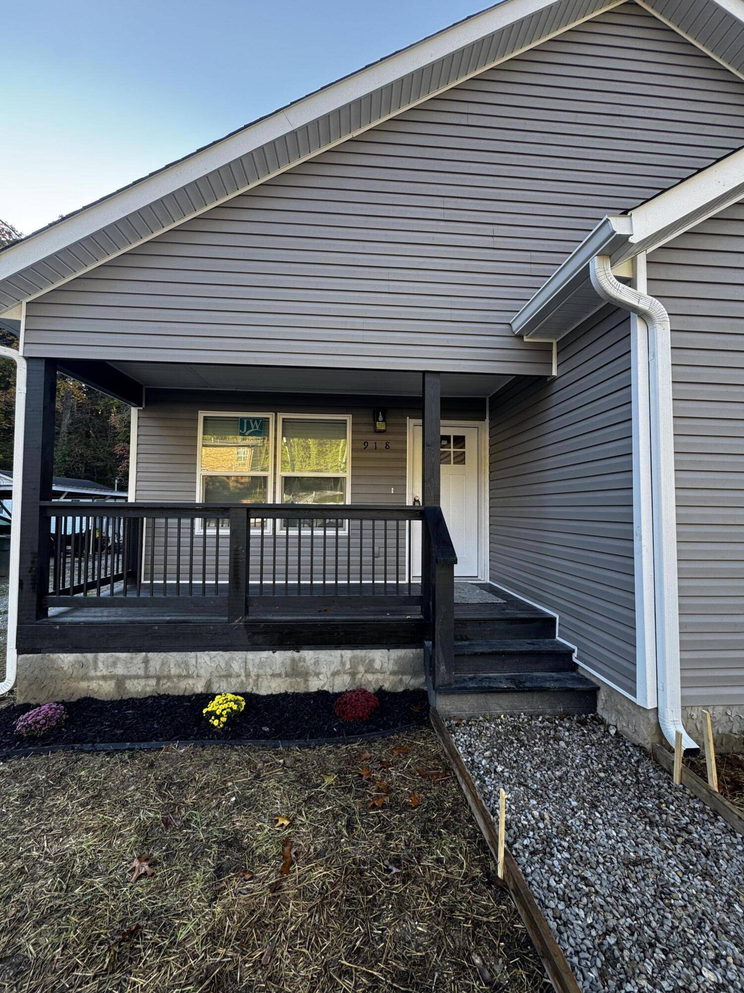 Chattanooga, TN 37411,918 Shallowford Rd. RD