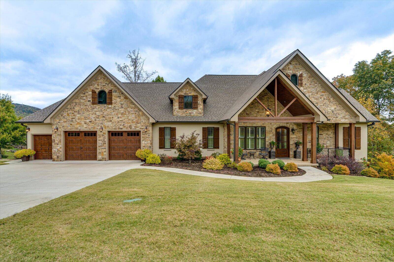 Chattanooga, TN 37419,531 Kestrel LN