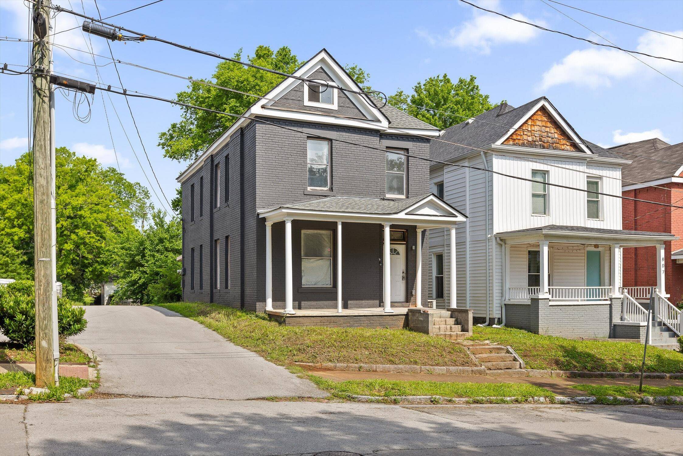 Chattanooga, TN 37403,809 Fairview AVE