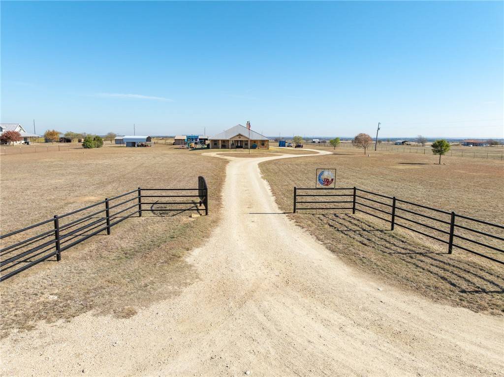 Mcgregor, TX 76657,1986 Rattler Hill RD