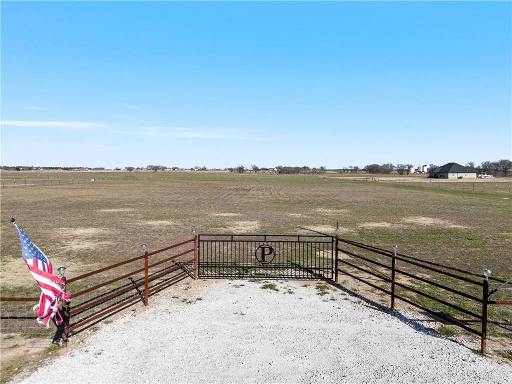 Elm Mott, TX 76640,182 Grassy WAY