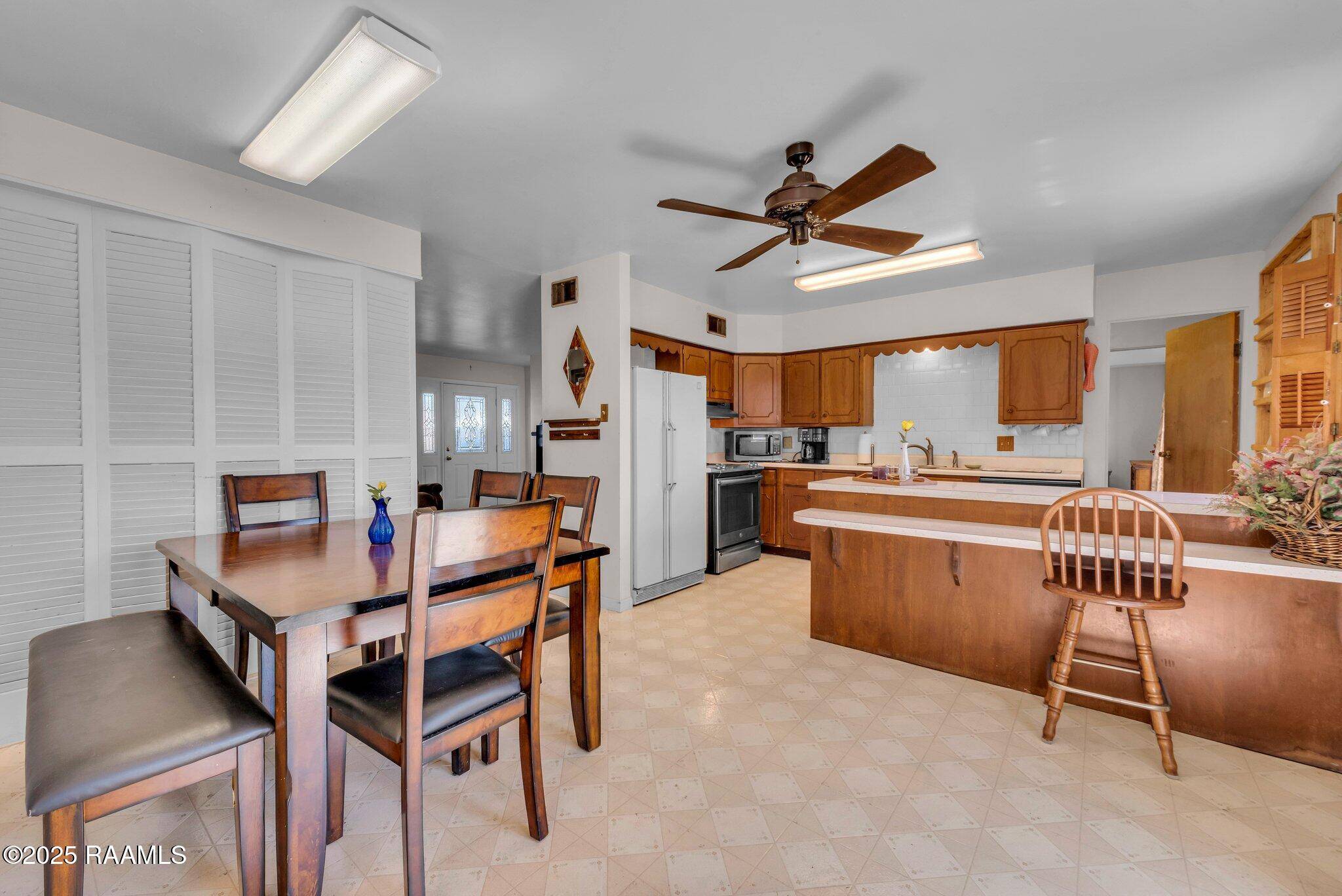 Scott, LA 70583,137 Perez DR