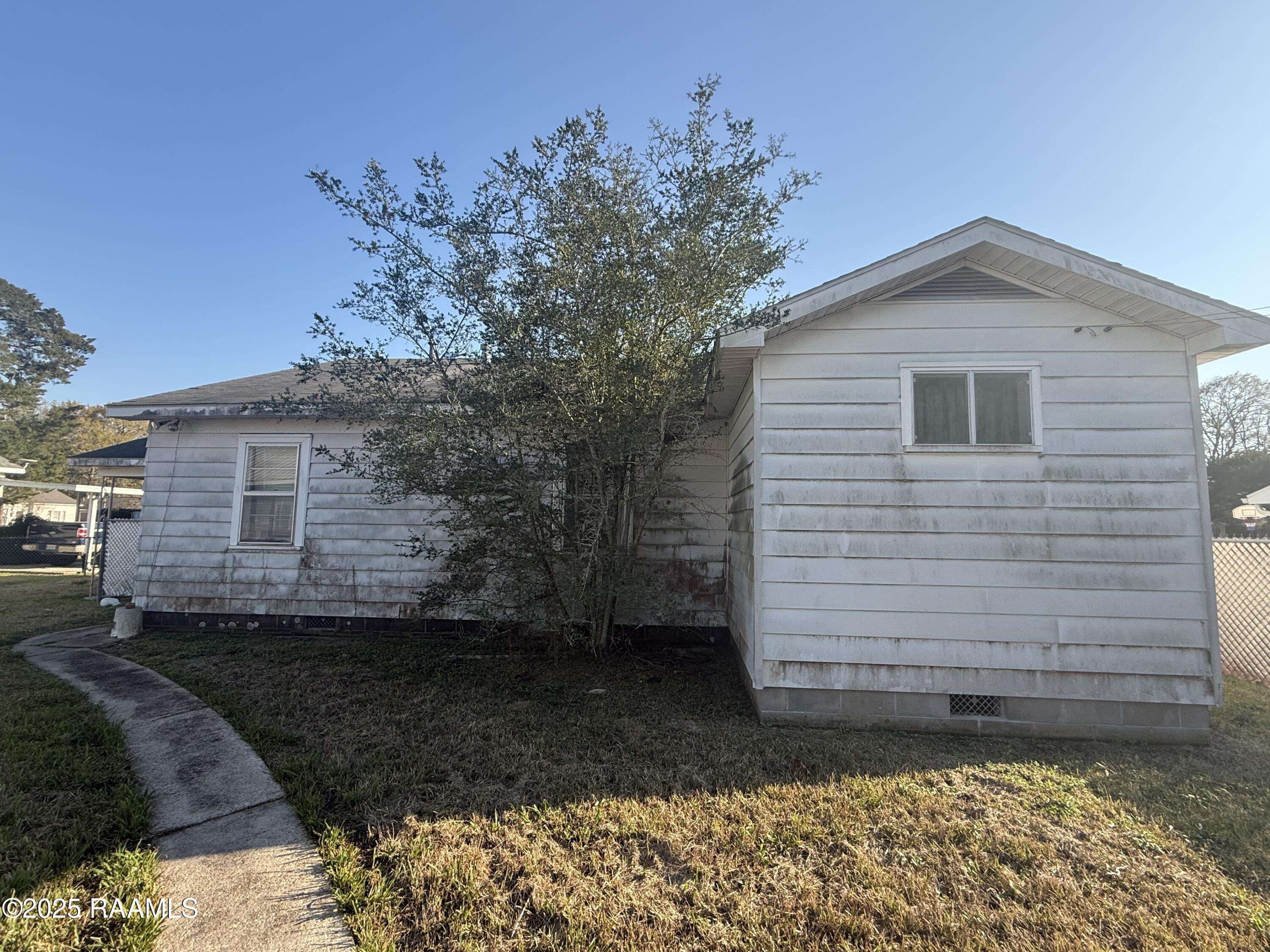 Eunice, LA 70535,530 W Gum AVE