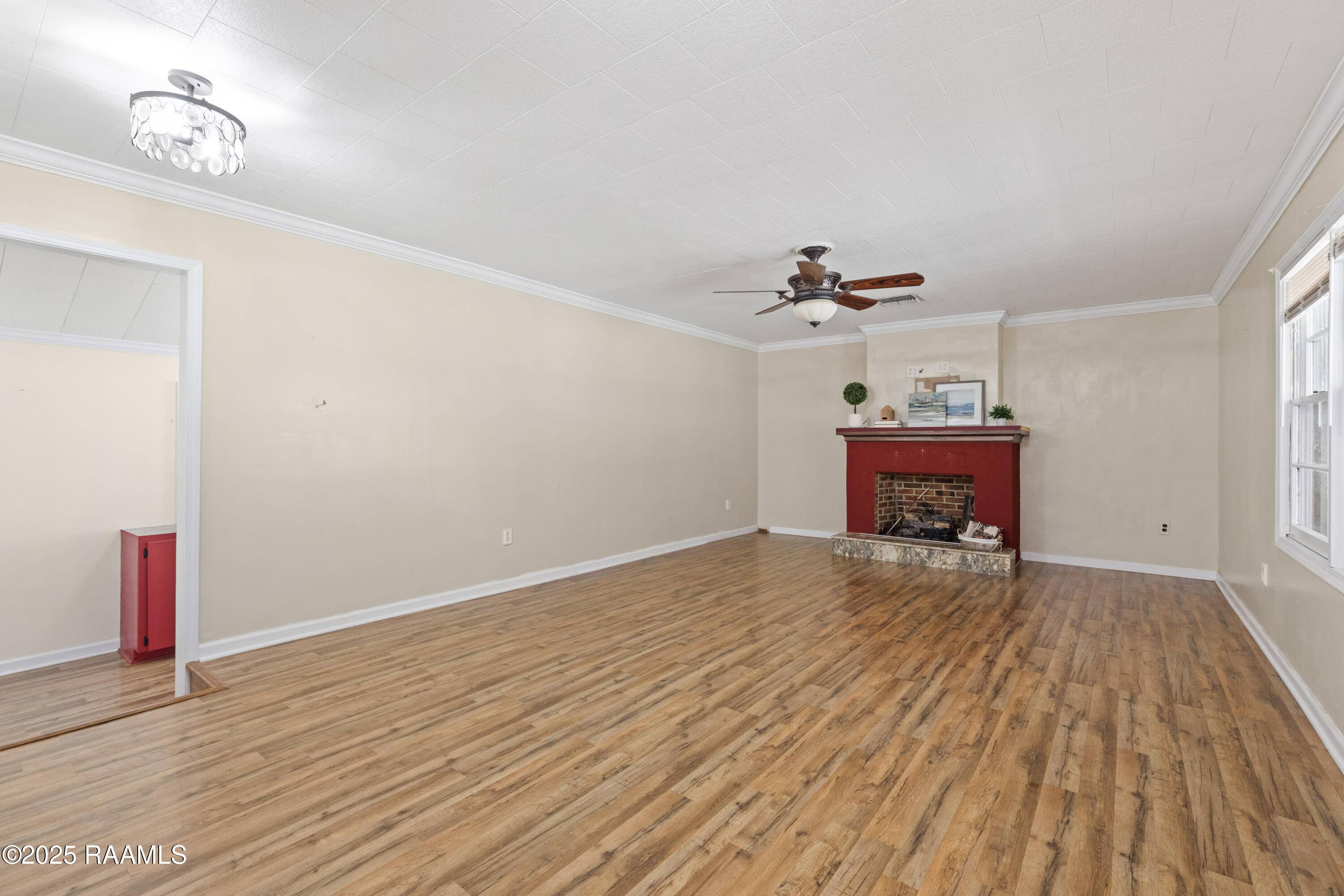 Lafayette, LA 70506,103 Maurice ST