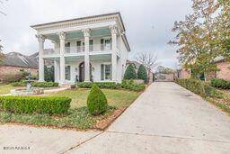 Lafayette, LA 70508,306 Princeton Woods LOOP
