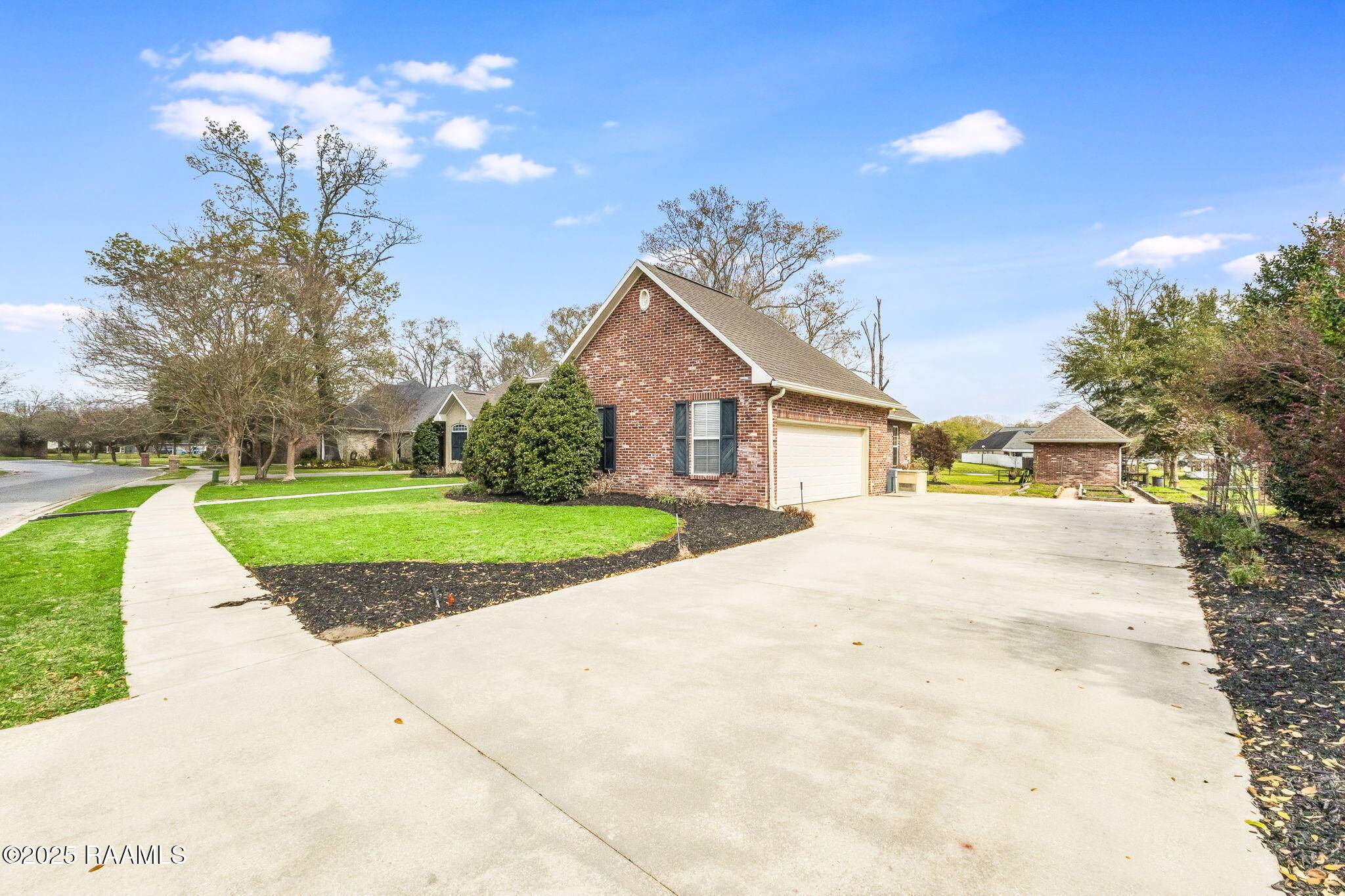 Opelousas, LA 70570,2459 Lakewood DR