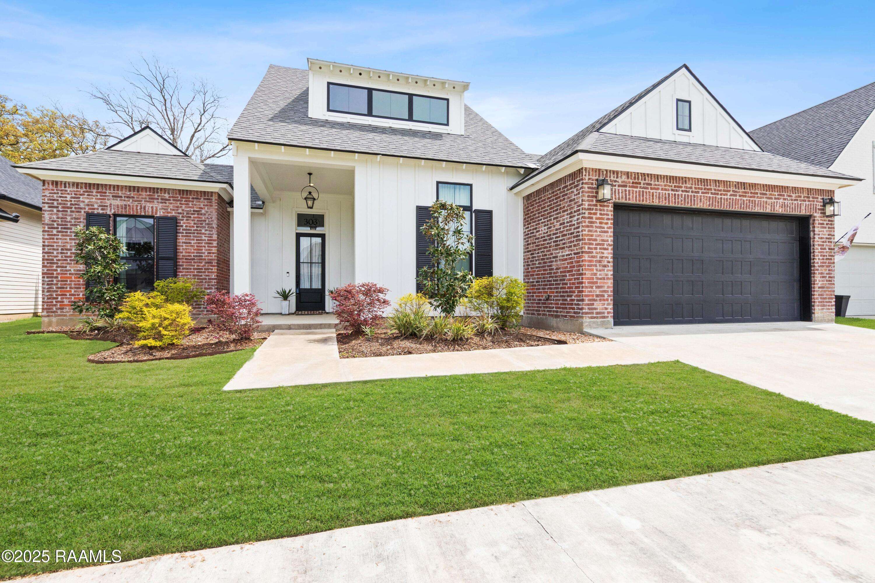 Youngsville, LA 70592,303 Canary Palm WAY