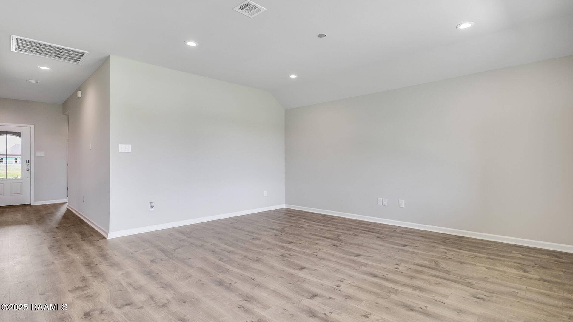 Lafayette, LA 70501,311 White Pine DR