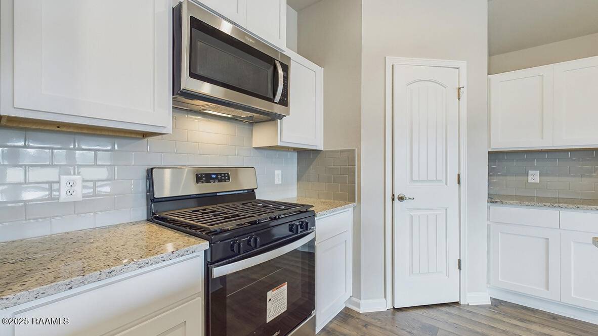 Broussard, LA 70518,119 Lake Ridge DR