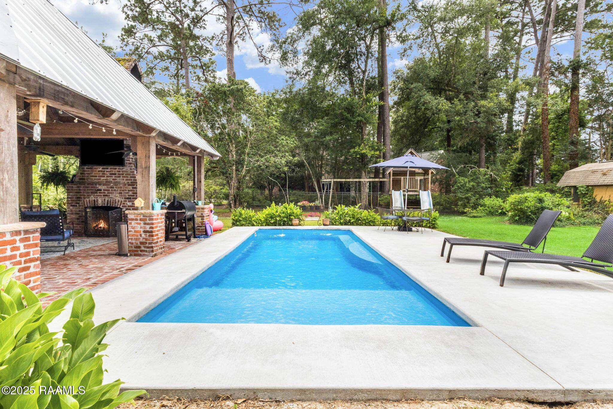 Opelousas, LA 70570,2832 Woodhaven DR