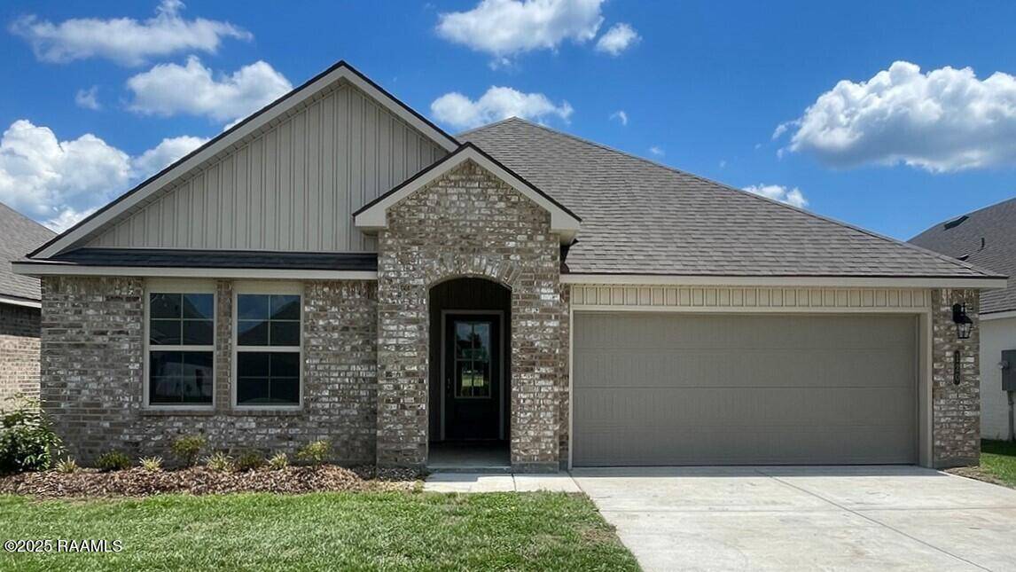 Broussard, LA 70518,120 Lake Ridge DR