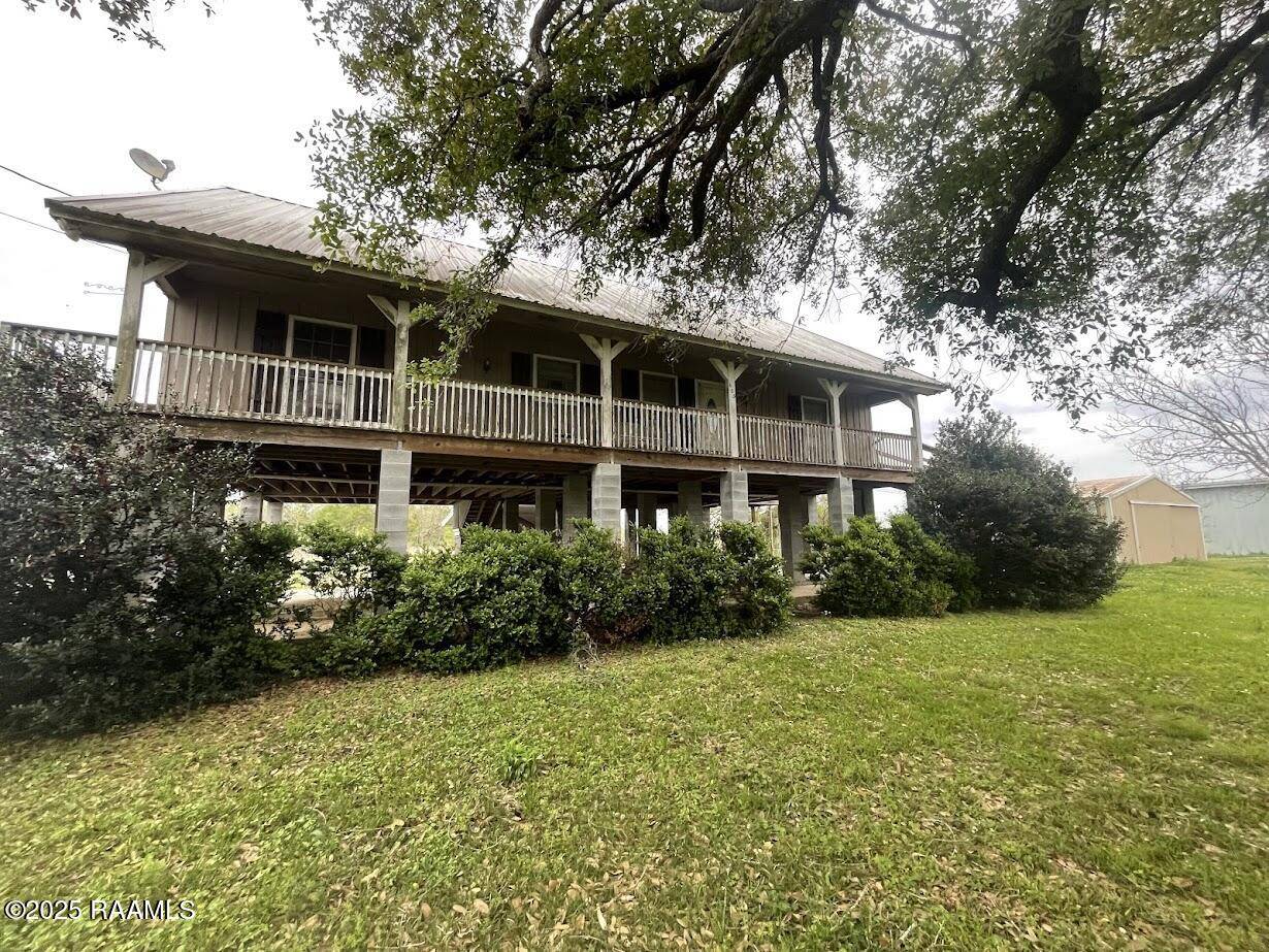 Delcambre, LA 70528,603 Country DR