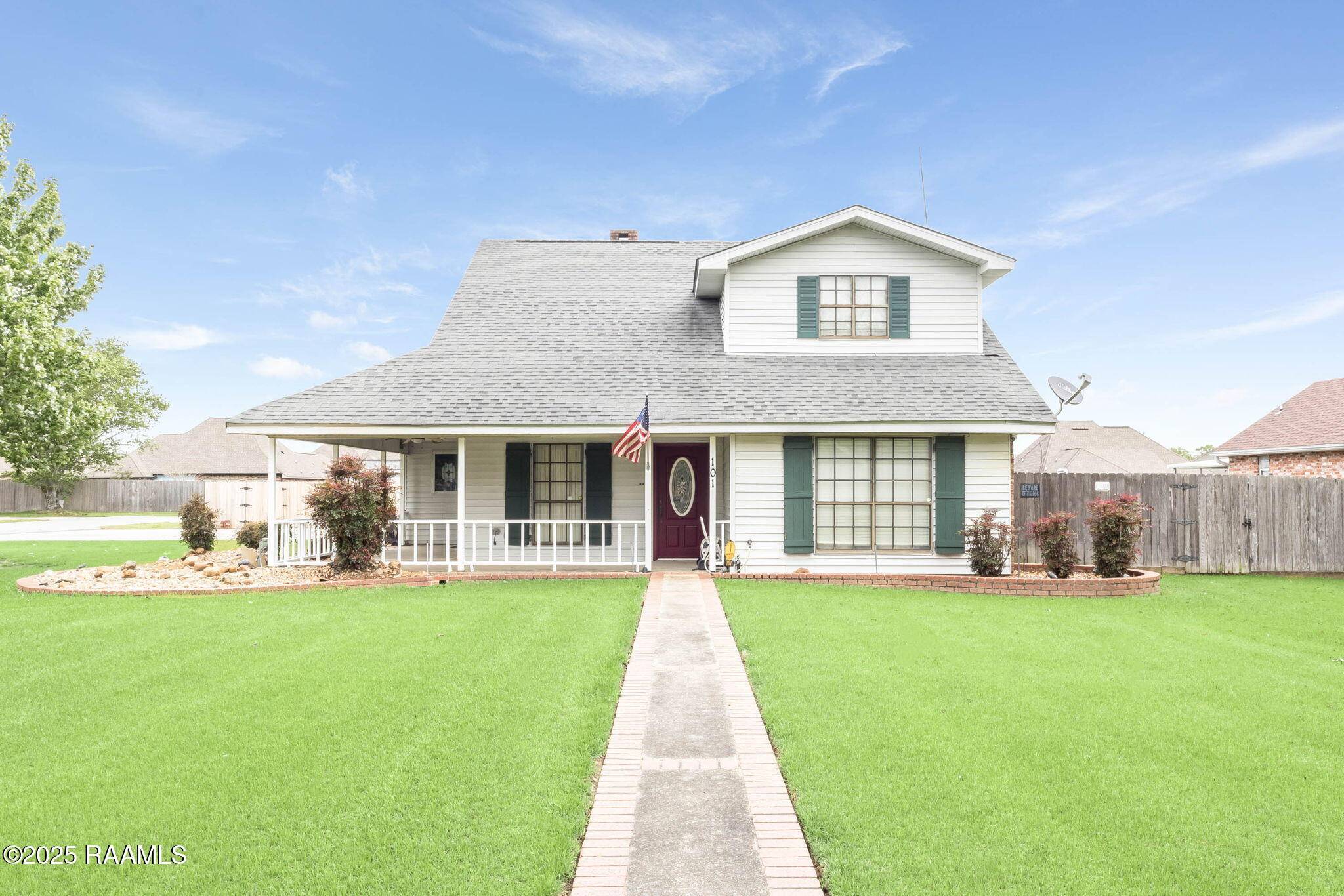Broussard, LA 70518,101 Rue Beau Soleil