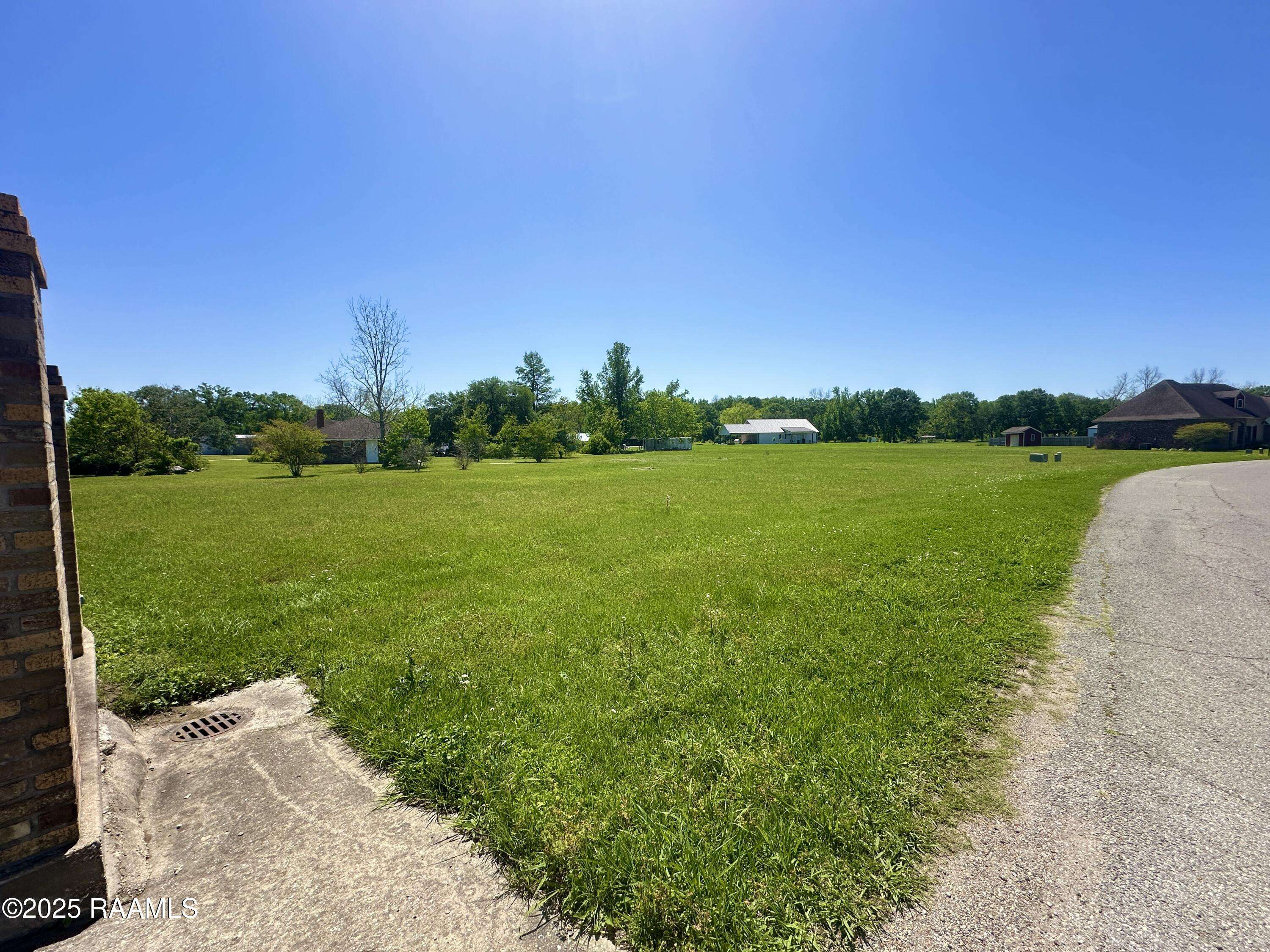 St. Martinville, LA 70582,000 Bunker DR