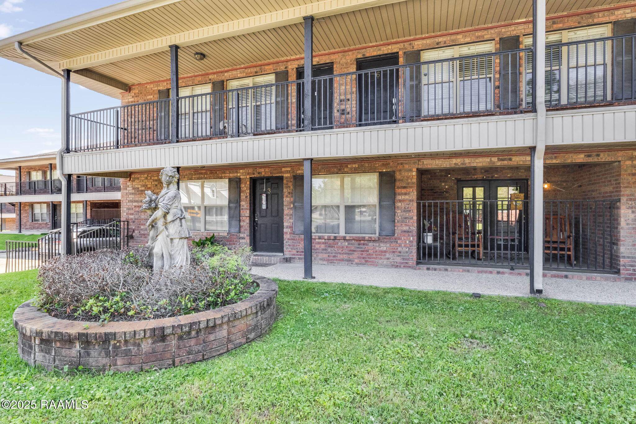 Lafayette, LA 70503,112 Hillside DR #3