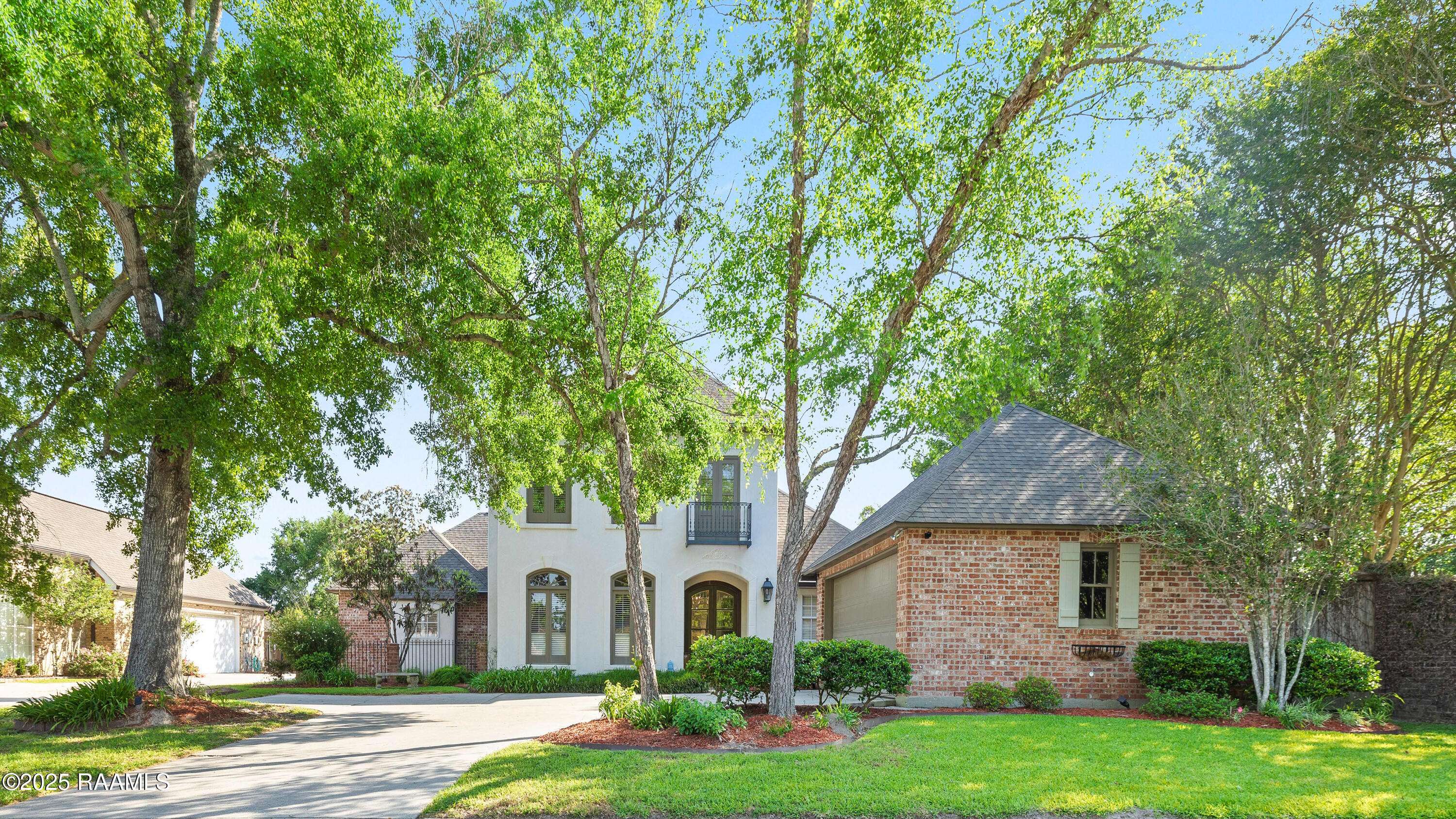 Lafayette, LA 70503,300 Farmington