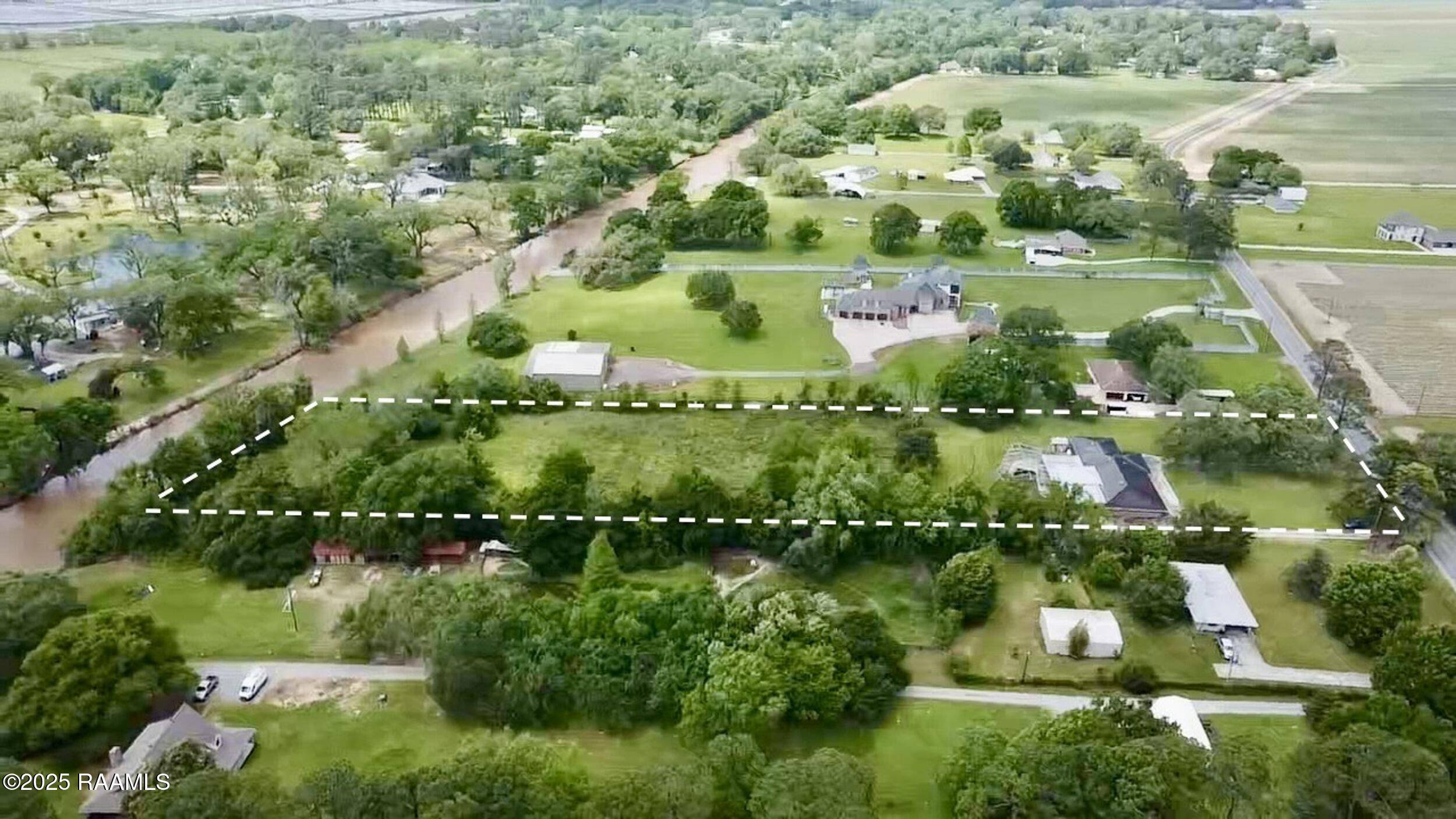 St. Martinville, LA 70582,617 Cemetery RD