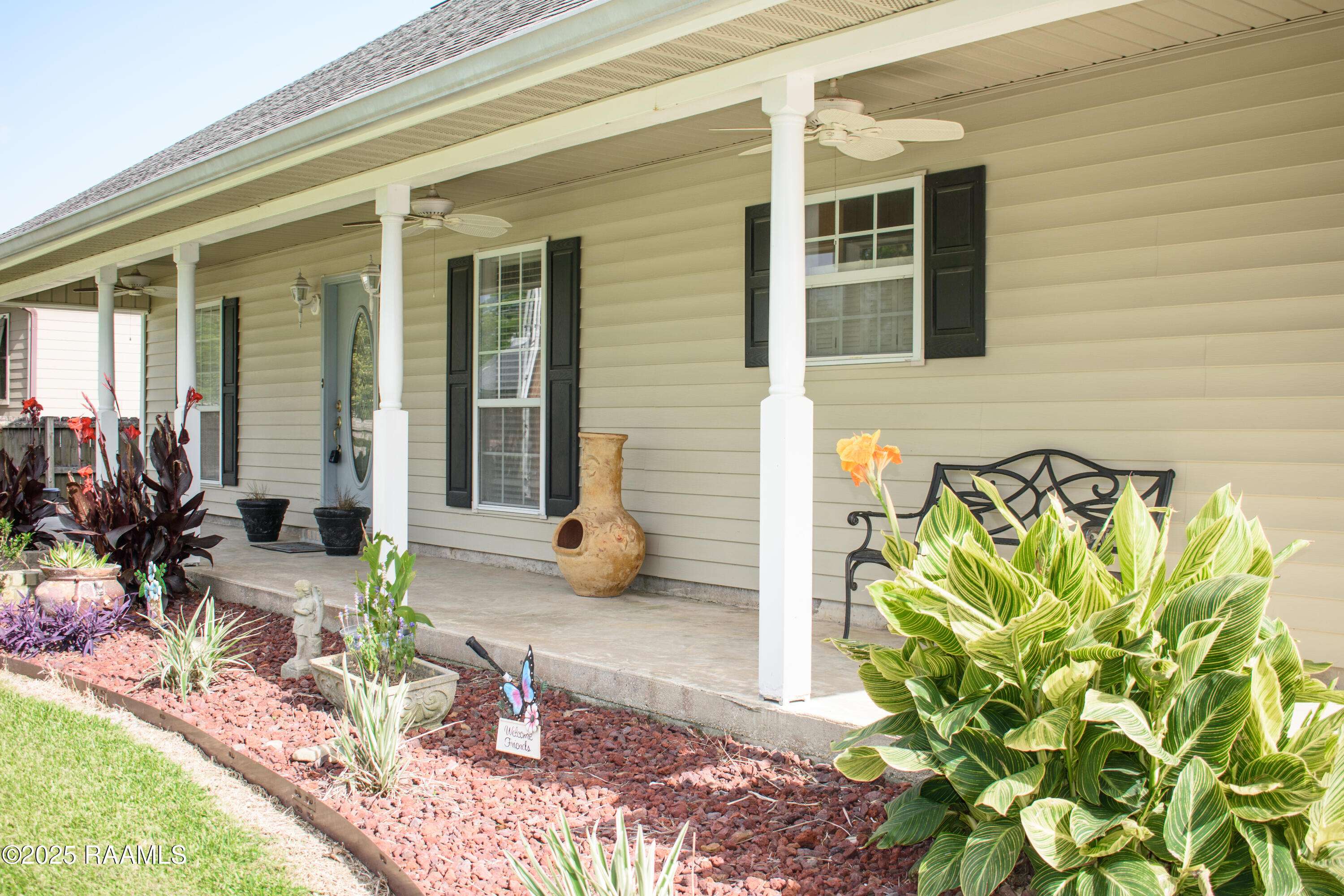 Erath, LA 70533,707 W Pine ST