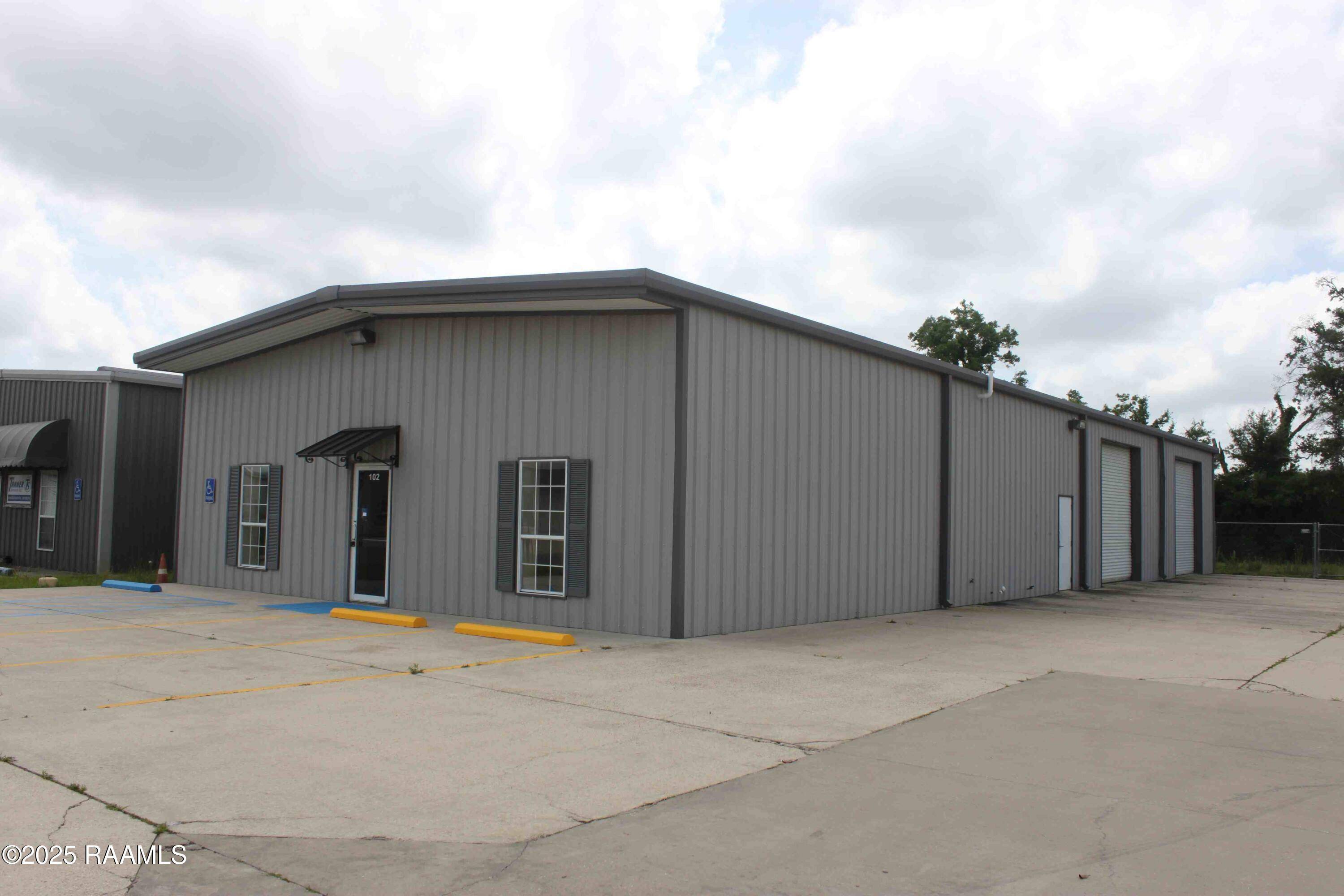 Scott, LA 70583,102 Abigayles