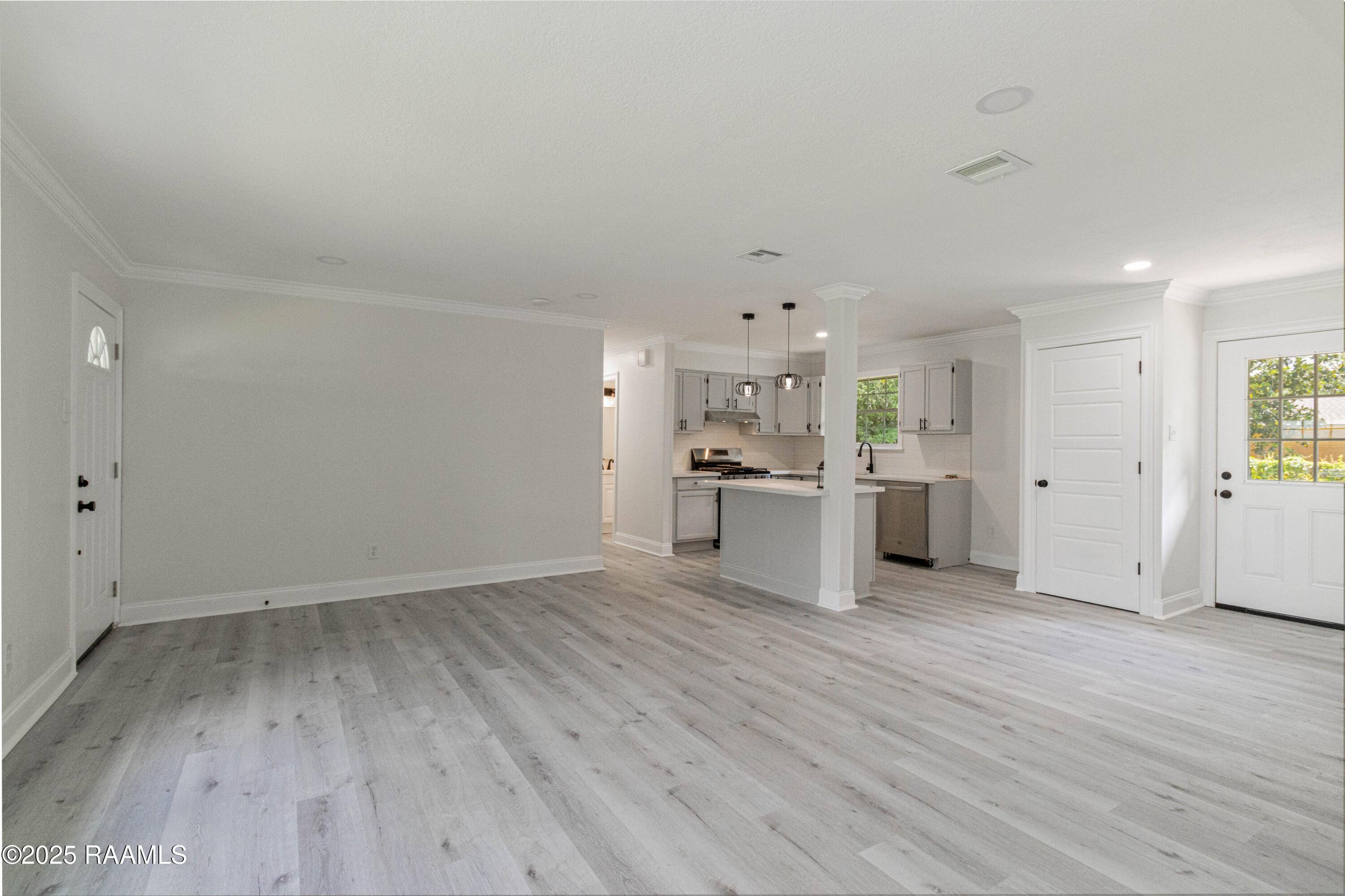 Lafayette, LA 70503,312 Kim DR