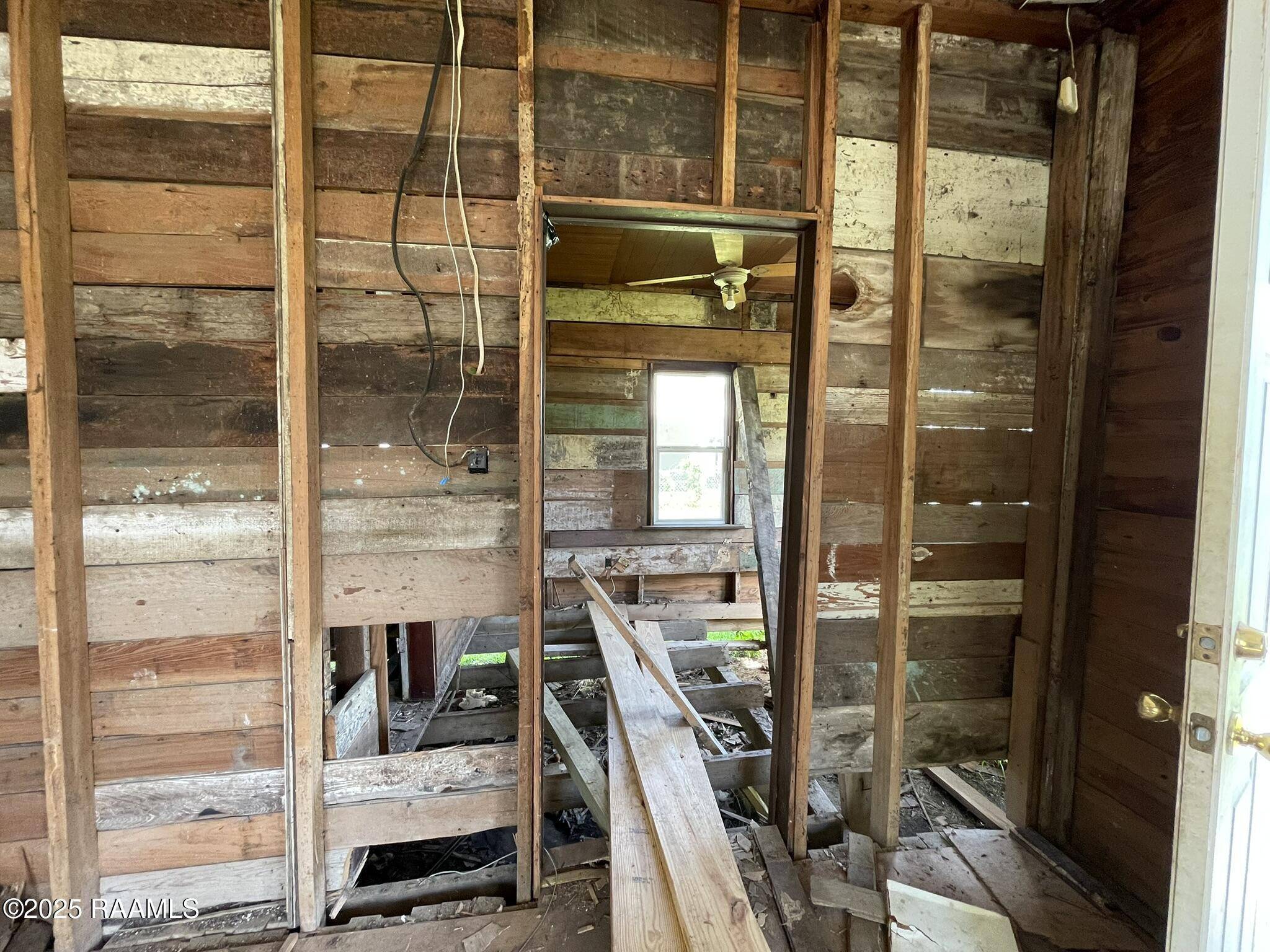 Opelousas, LA 70570,617 E Madison ST