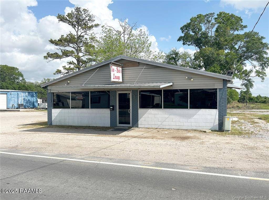 Lake Arthur, LA 70549,ST