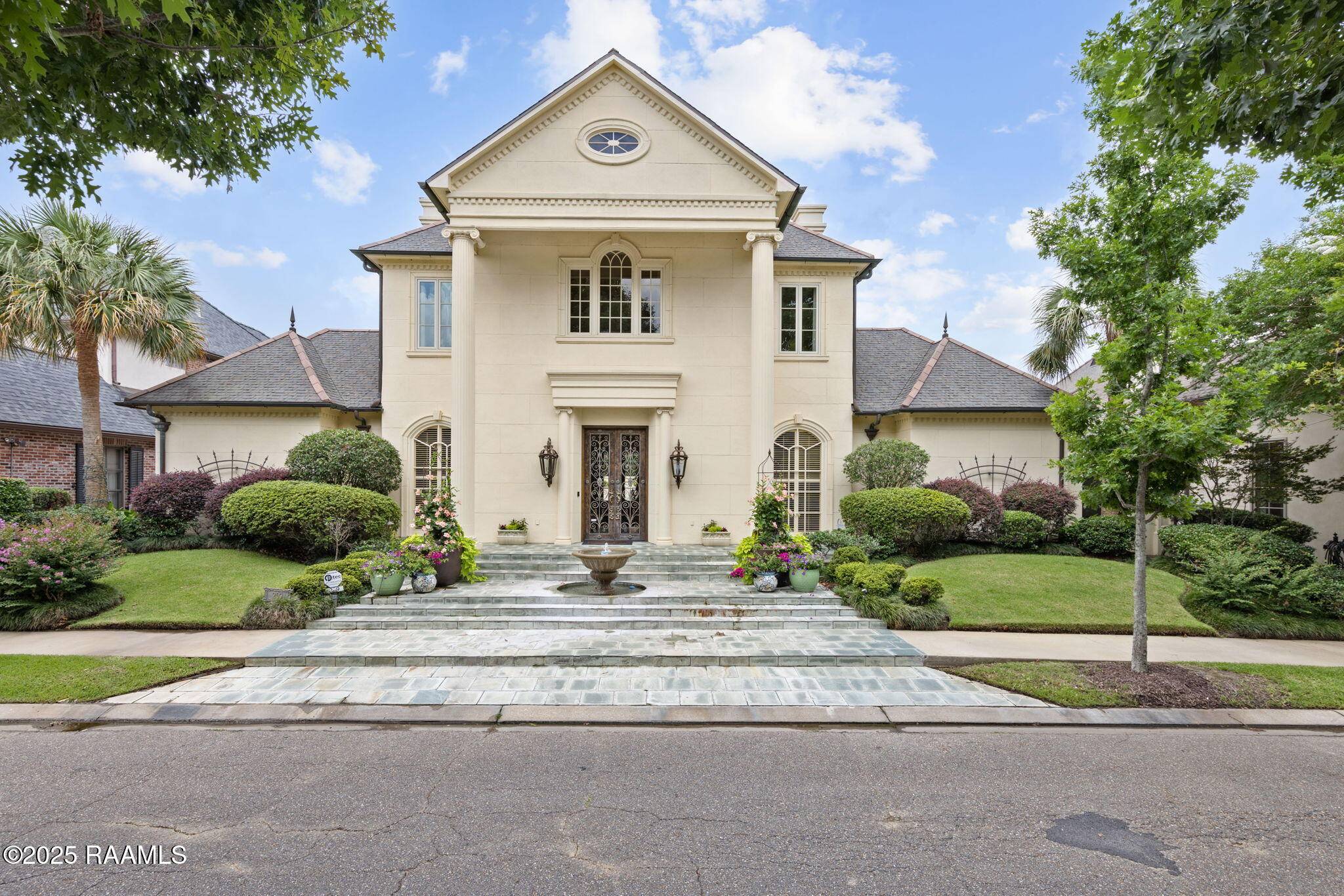 Lafayette, LA 70508,209 Princeton Woods LOOP