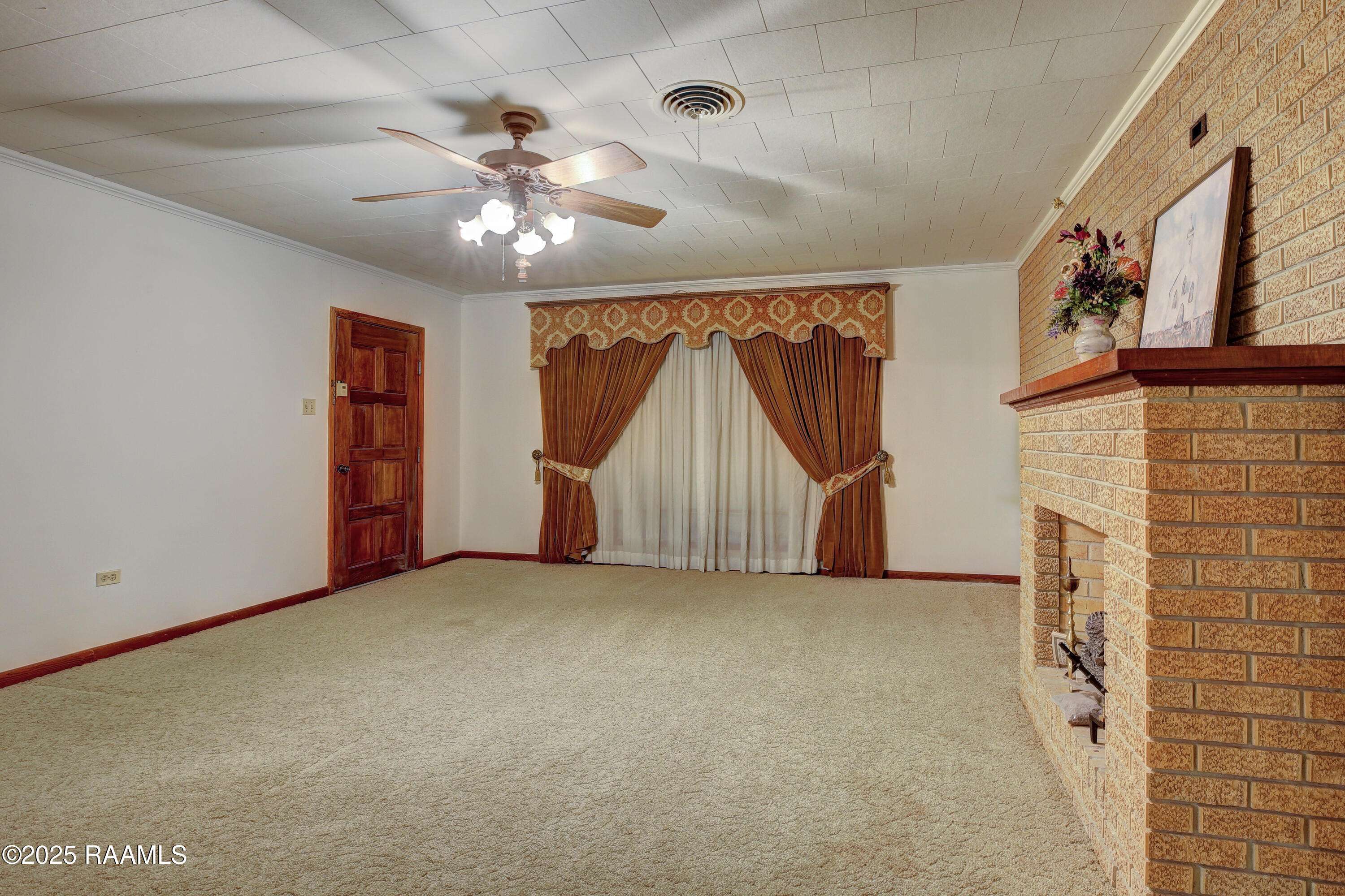 New Iberia, LA 70563,105 East DR