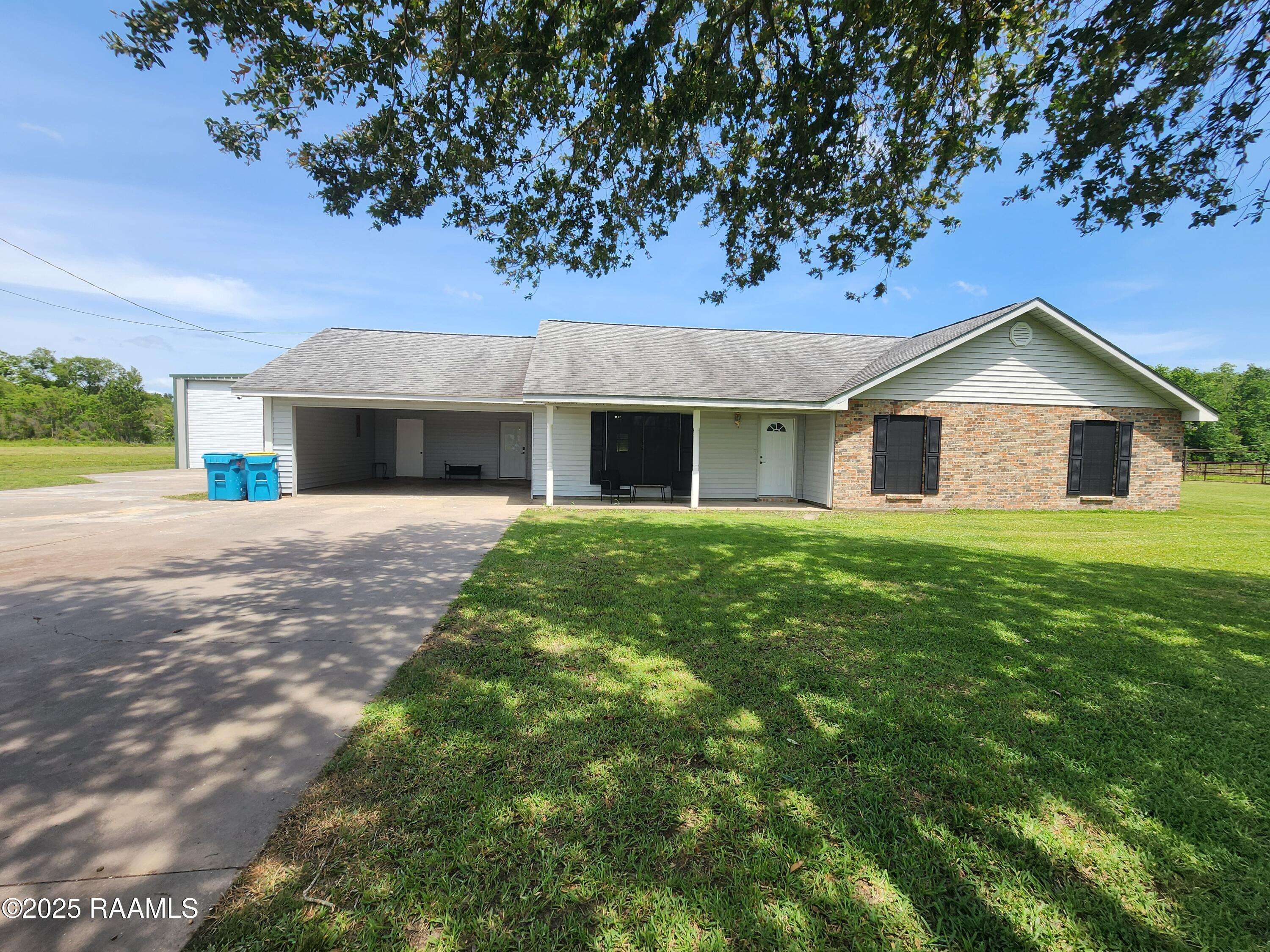Breaux Bridge, LA 70517,1034 Mitchell Boyer RD