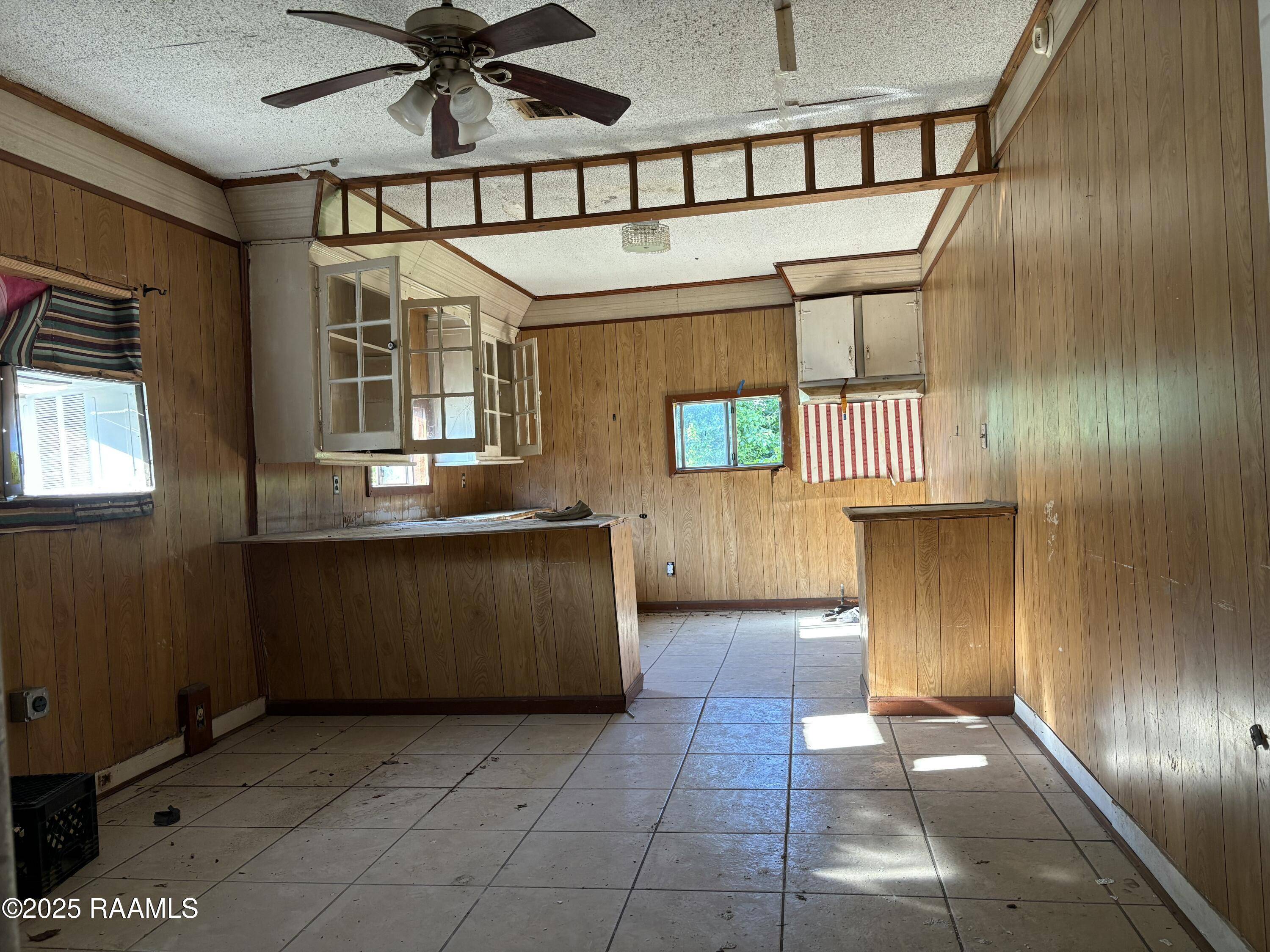 Lafayette, LA 70501,210 Hobson ST
