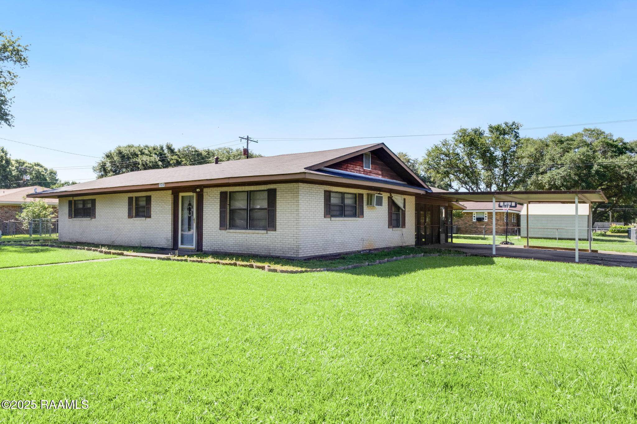 Mamou, LA 70554,904 Cedar ST