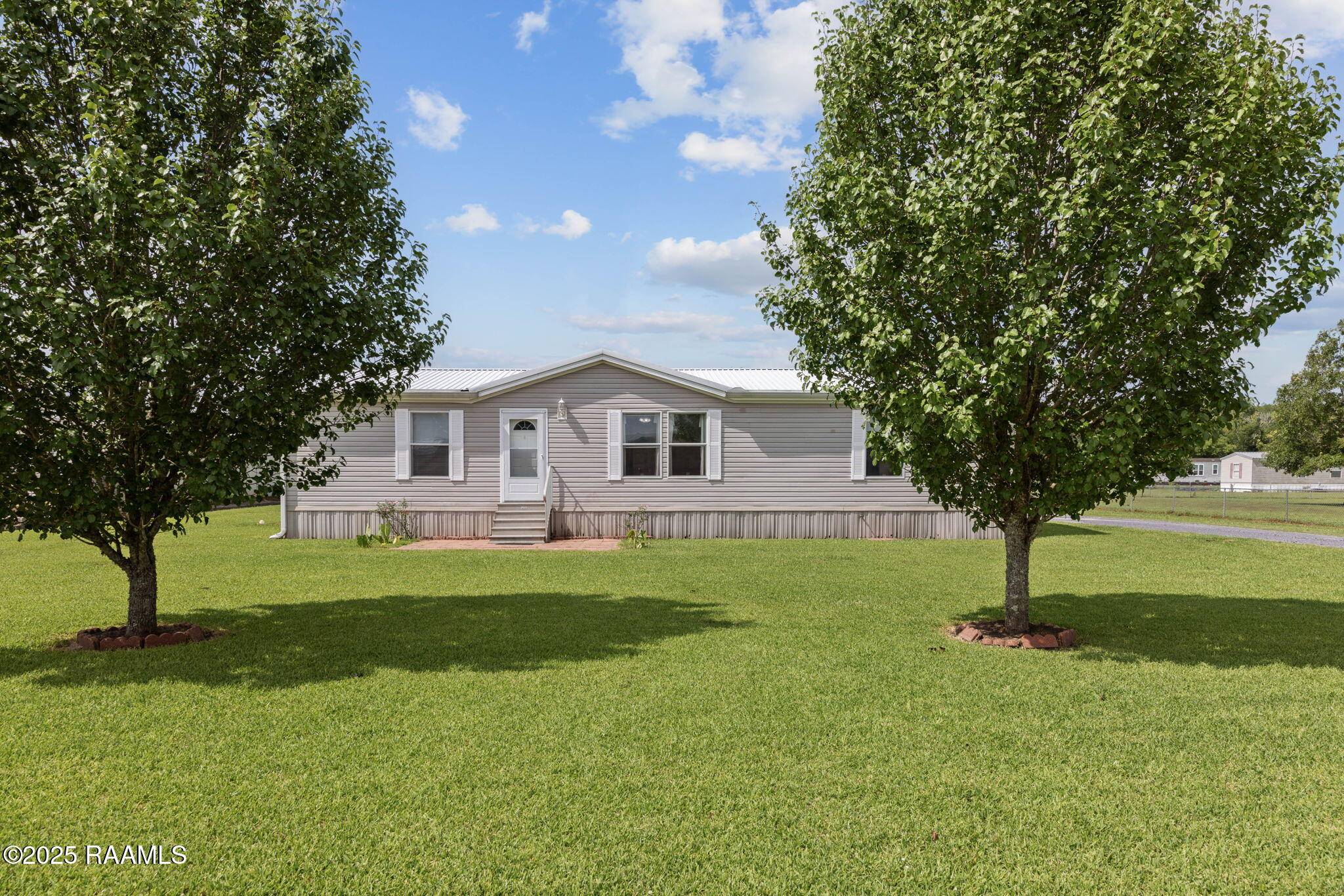 St. Martinville, LA 70582,1156 Wilfred Champagne