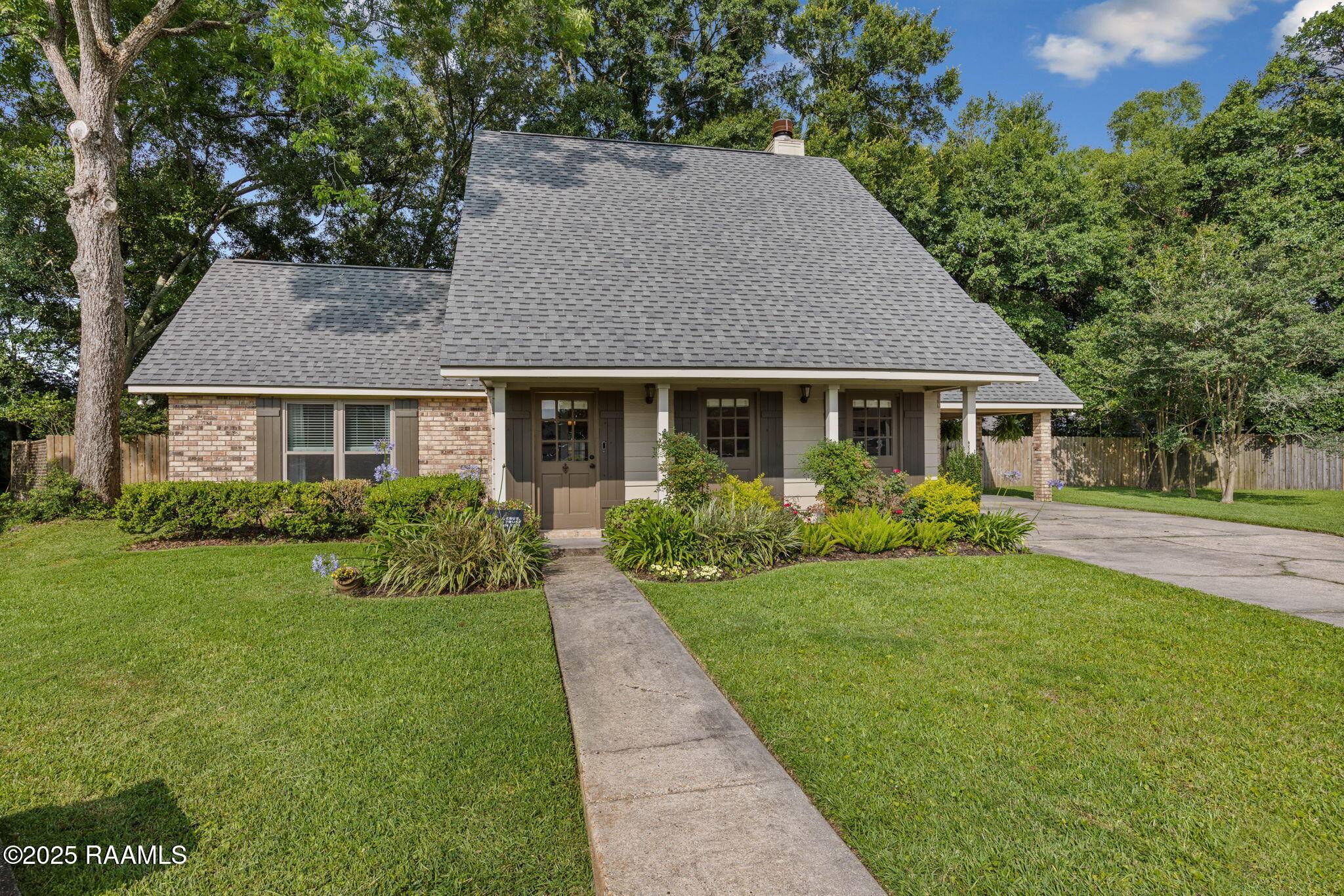 Lafayette, LA 70508,106 Kirk Dale CIR