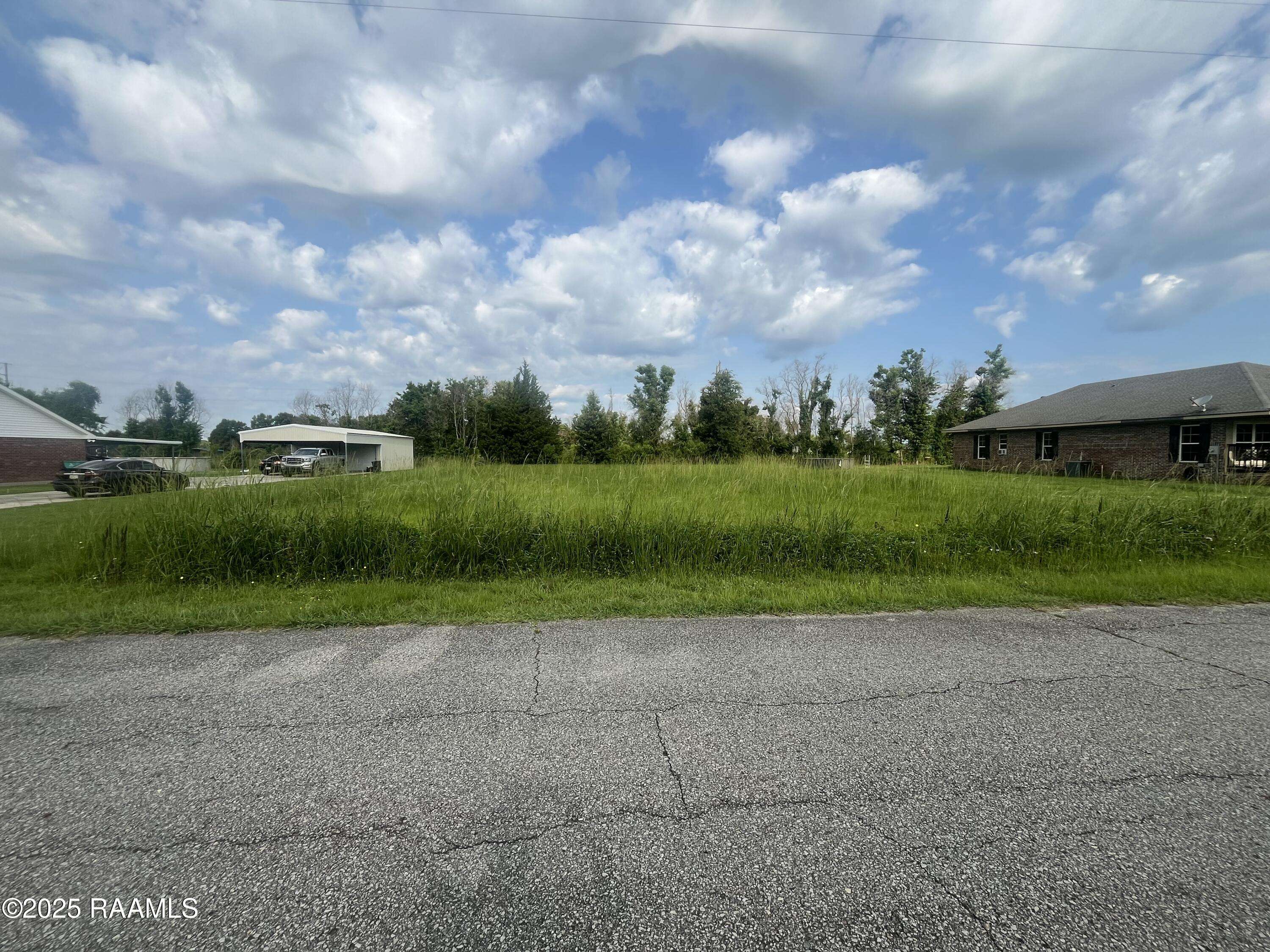 Sunset, LA 70584,24 Wild Rose RD