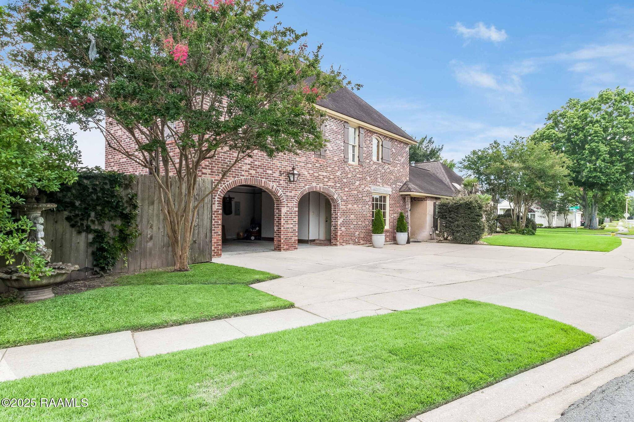 Lafayette, LA 70508,101 Hanover SQ