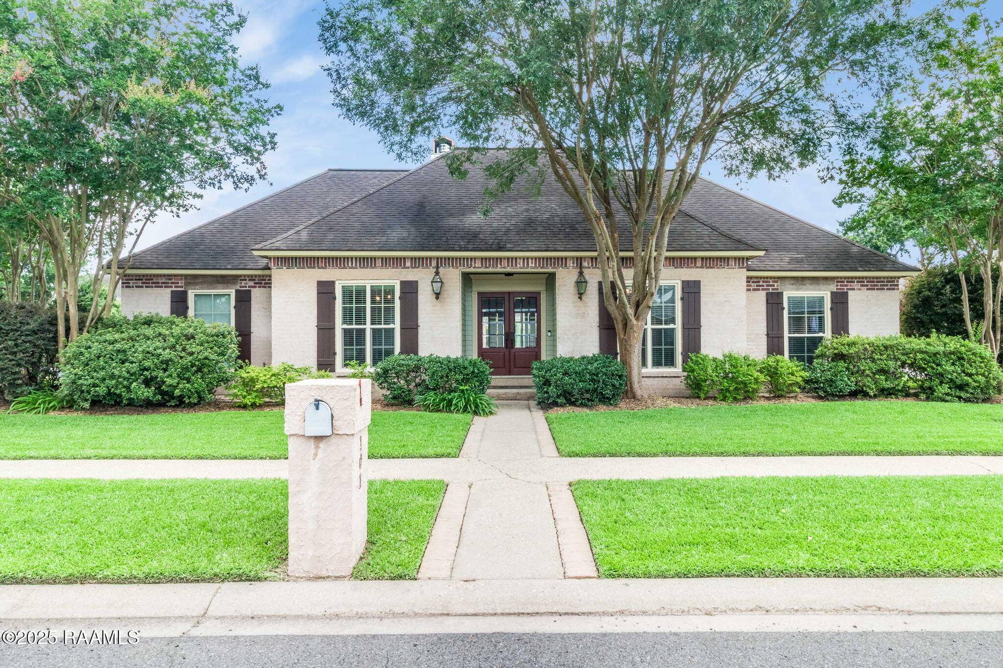 Lafayette, LA 70508,101 Hanover SQ
