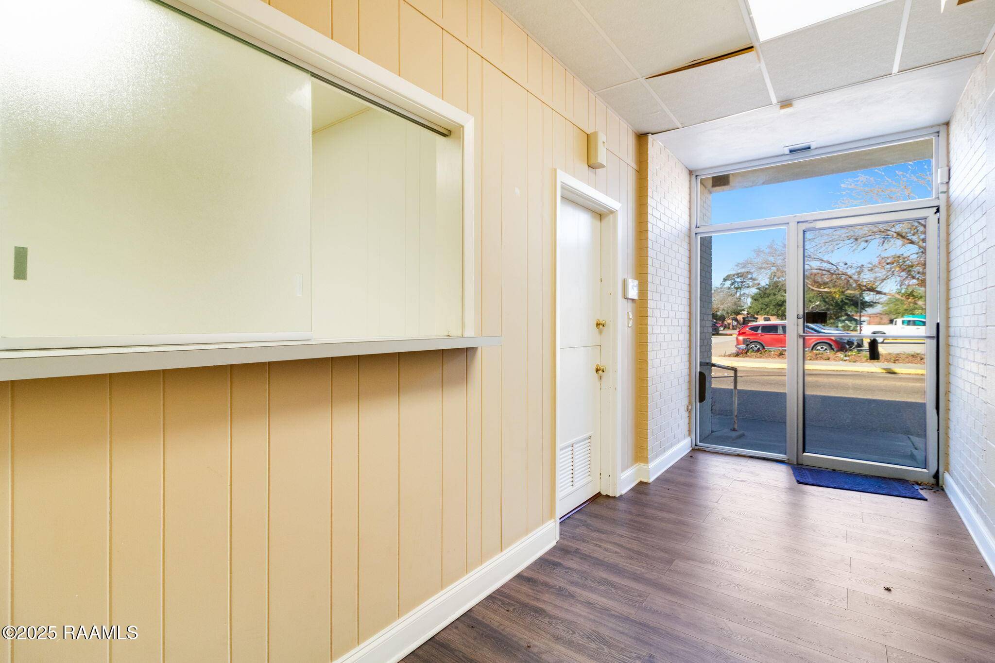 Opelousas, LA 70570,223 S Main ST