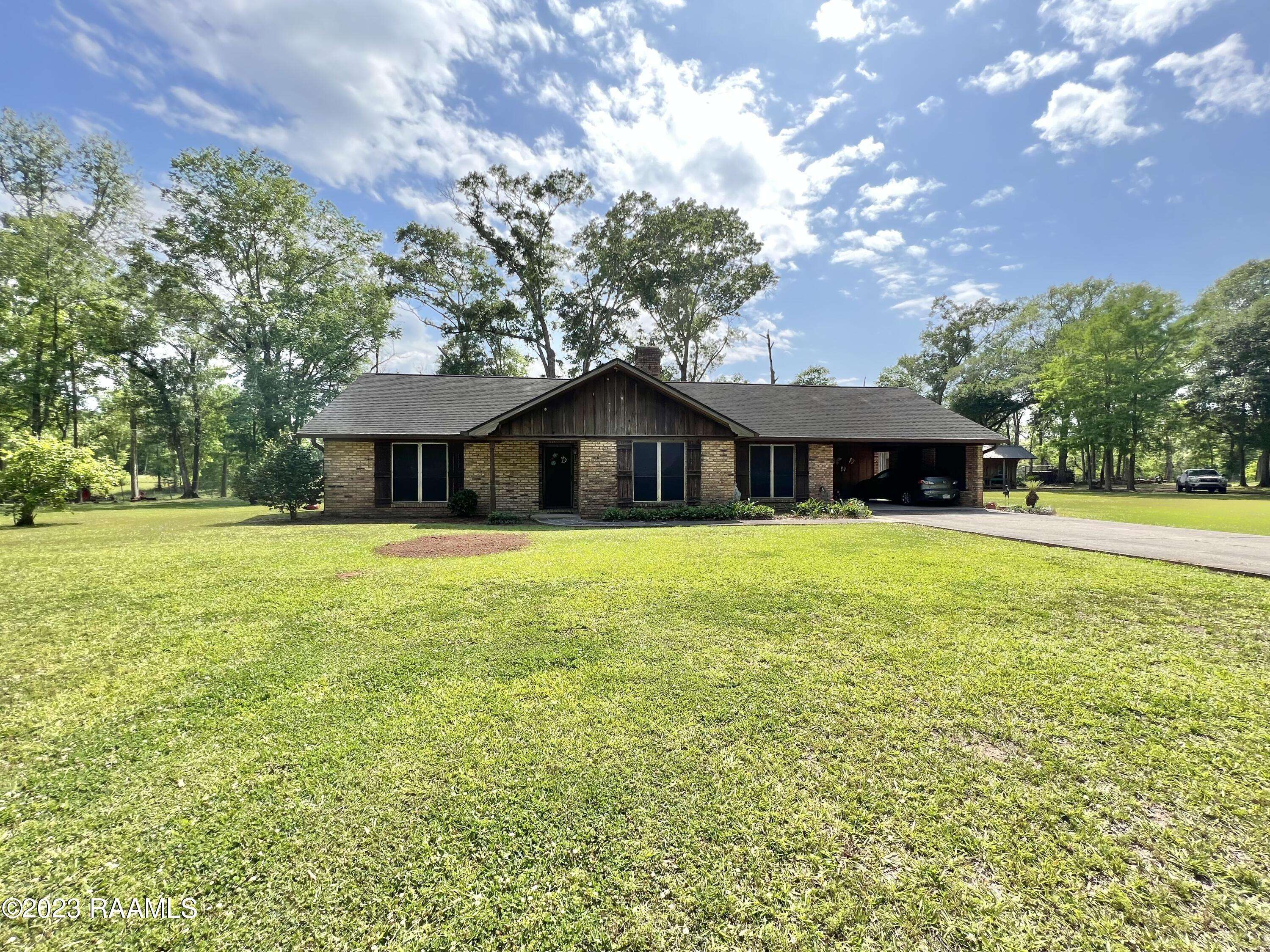 Breaux Bridge, LA 70517,500 Degeyter #L