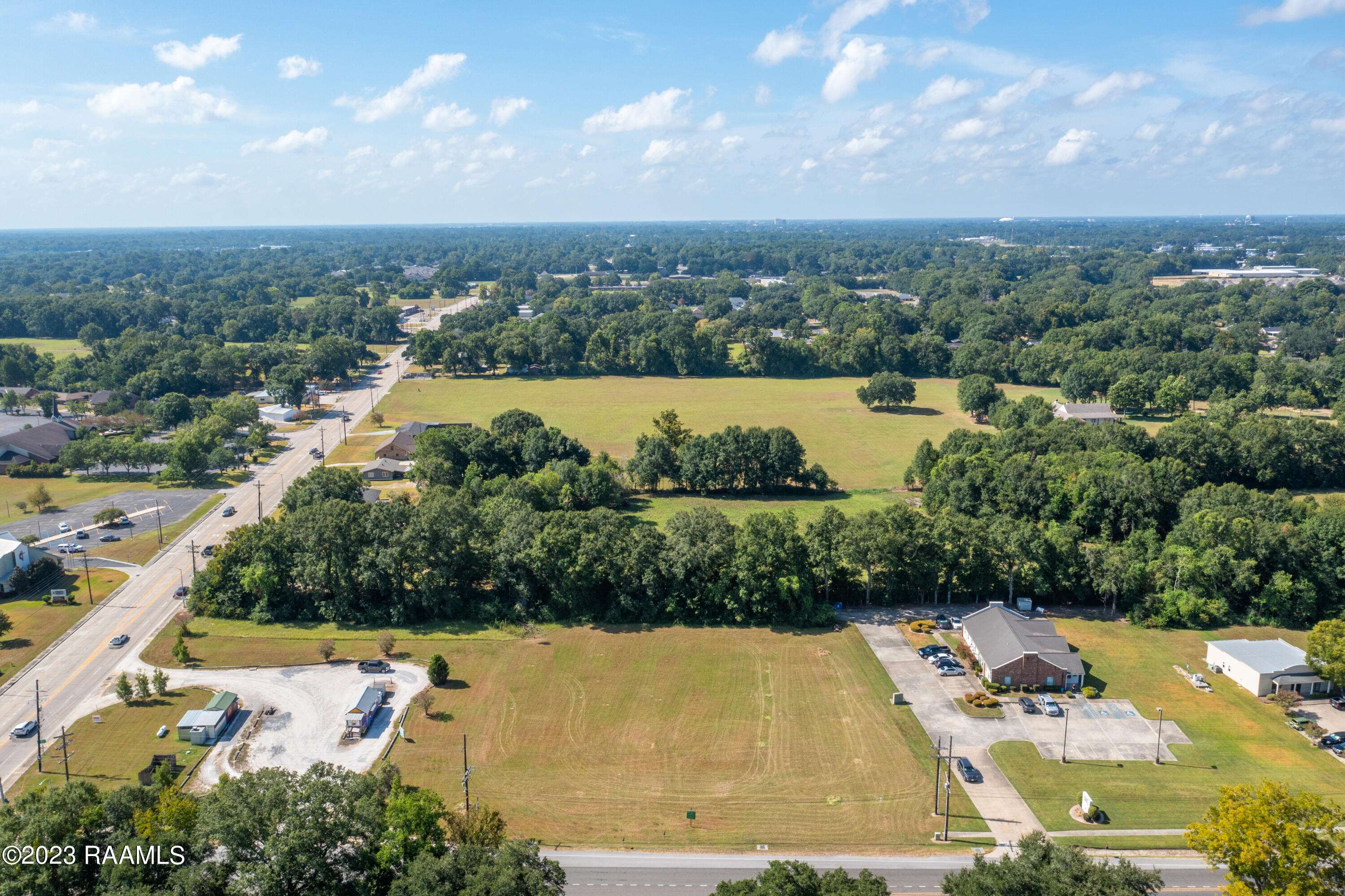 Lafayette, LA 70507,608 E Gloria Switch RD